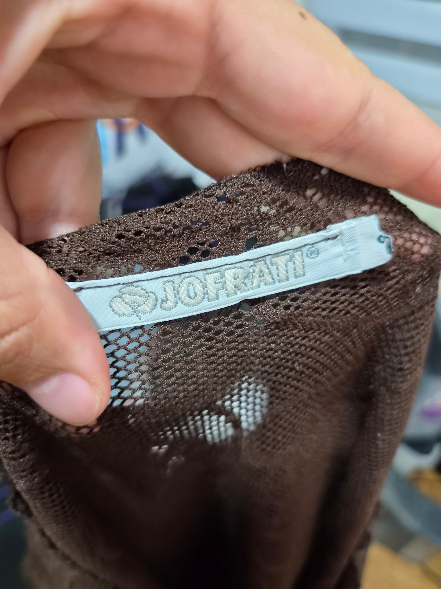 Haut asymétrique en dentelle marron