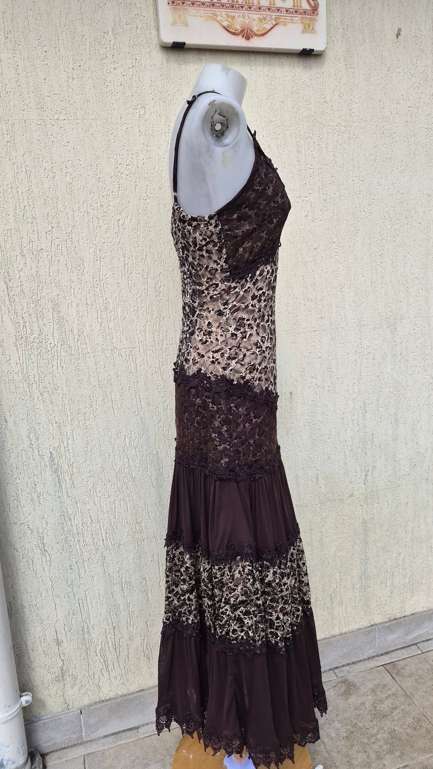 Robe marron léopard et dentelle