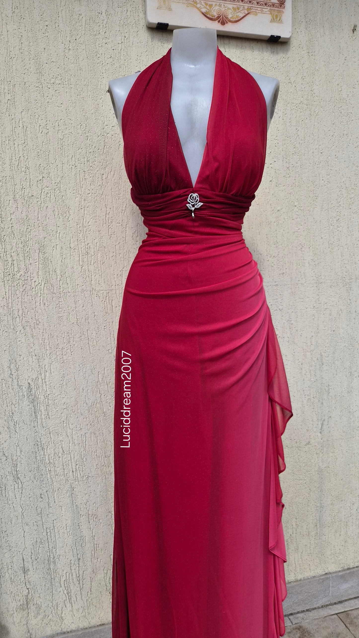 Robe rouge dos nu Betsy & Adam