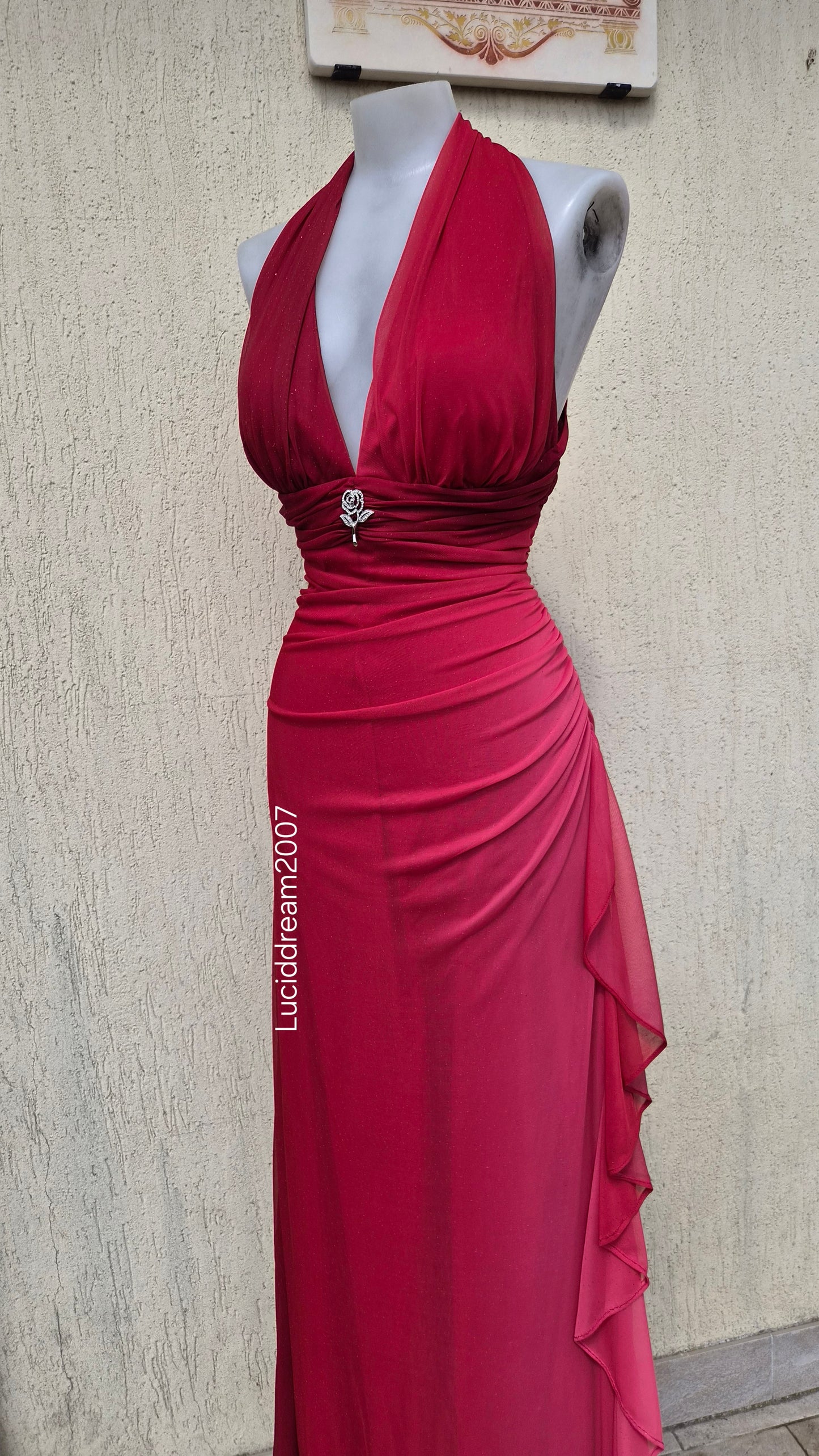 Robe rouge dos nu Betsy & Adam