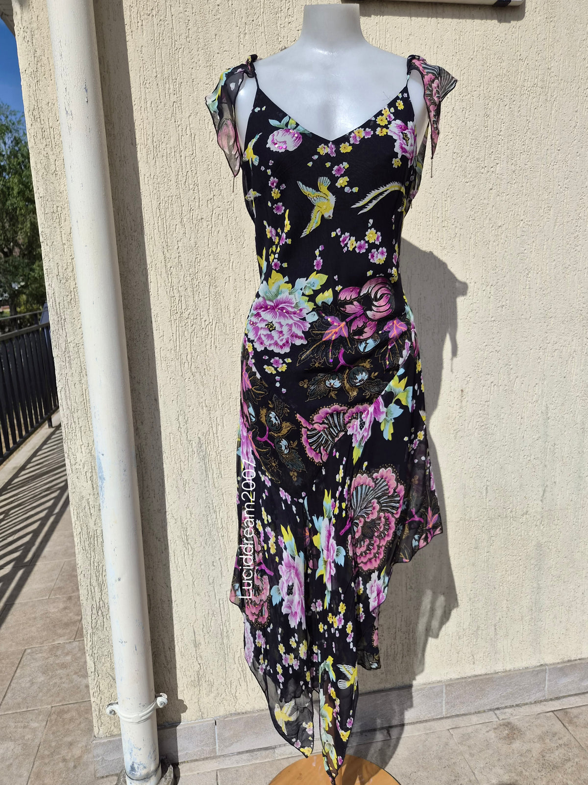 Robe en voile floral noire René Derhy