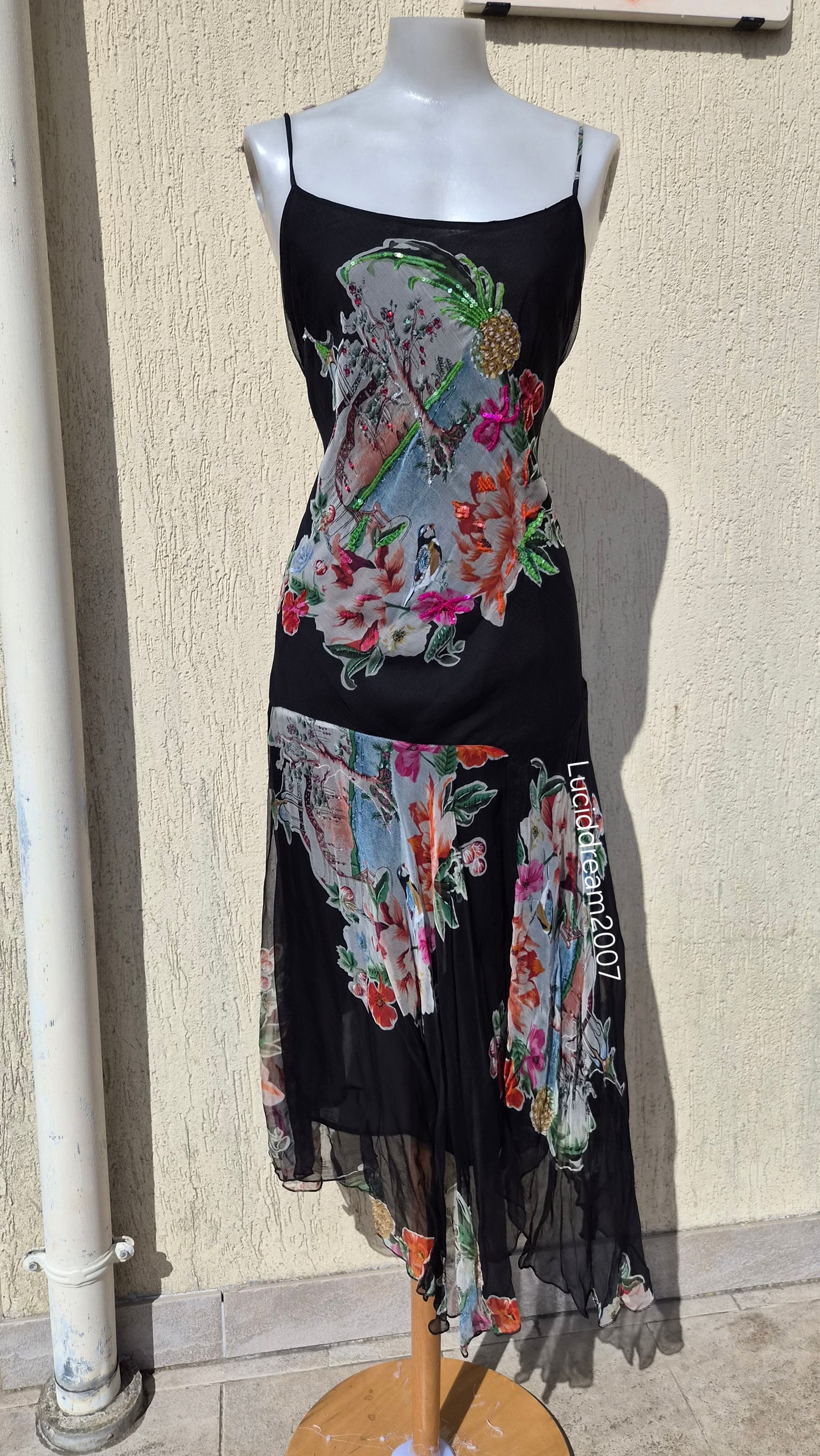 Robe en voile floral noir René Derhy