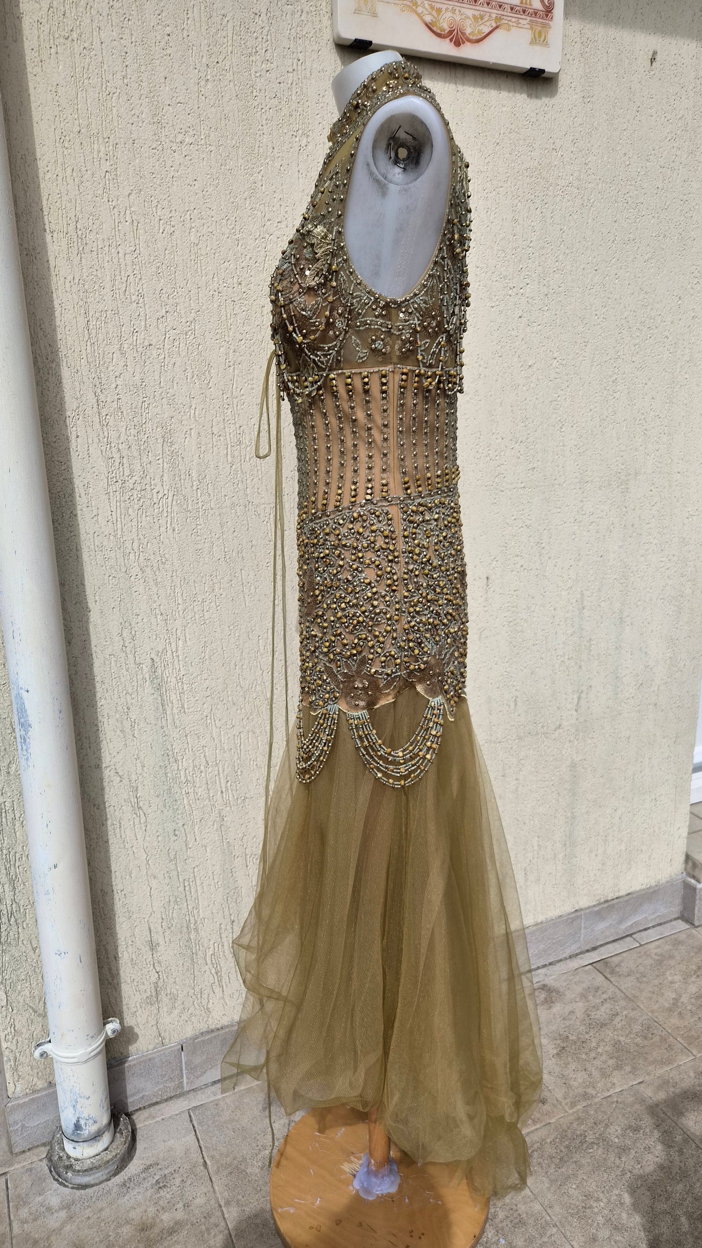 Maxi robe entièrement brodée