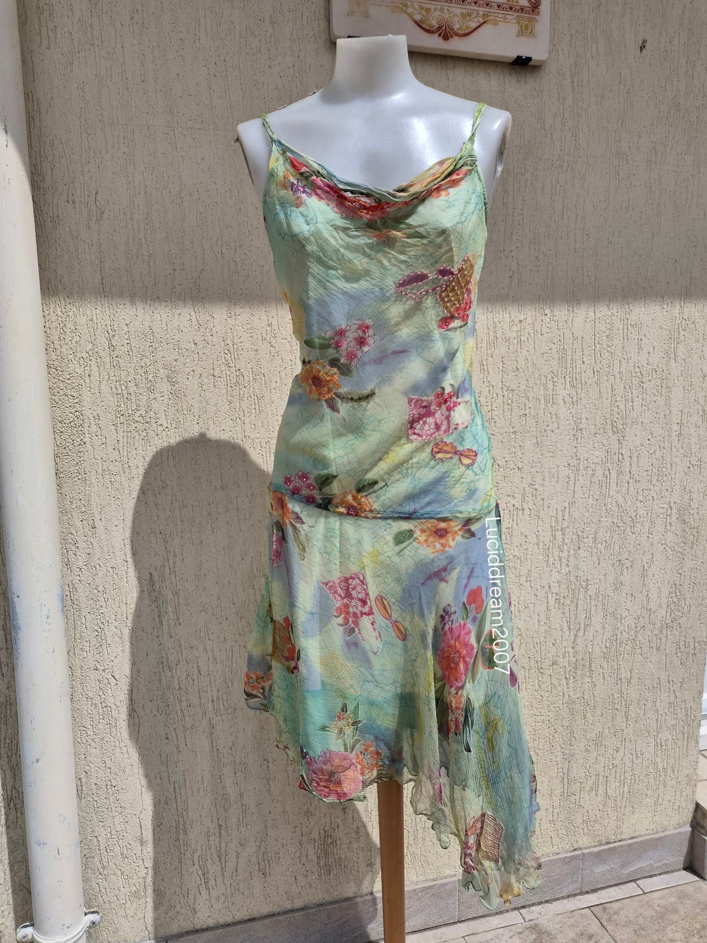 Robe en voile verte René Derhy