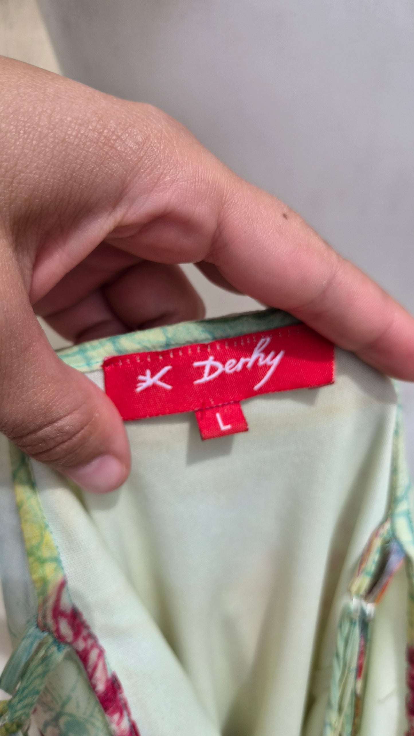 Robe en voile verte René Derhy