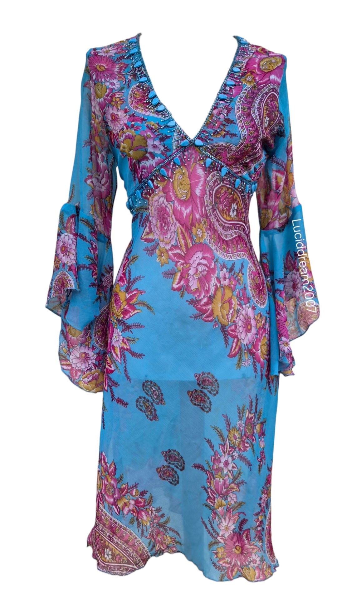 Robe de plage en voile bleu fleuri