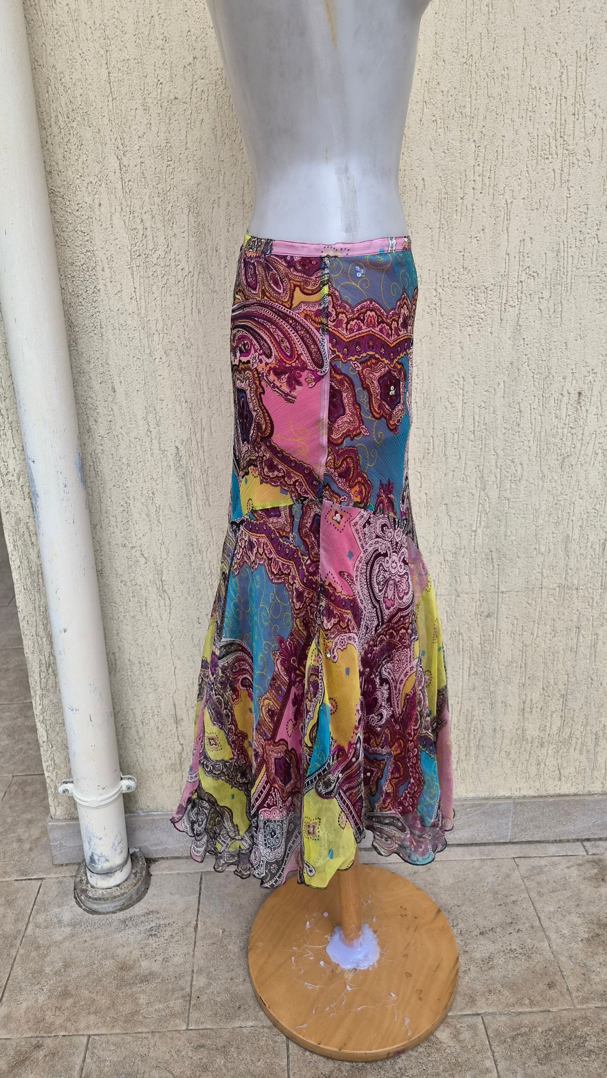 Robe en soie multicolore