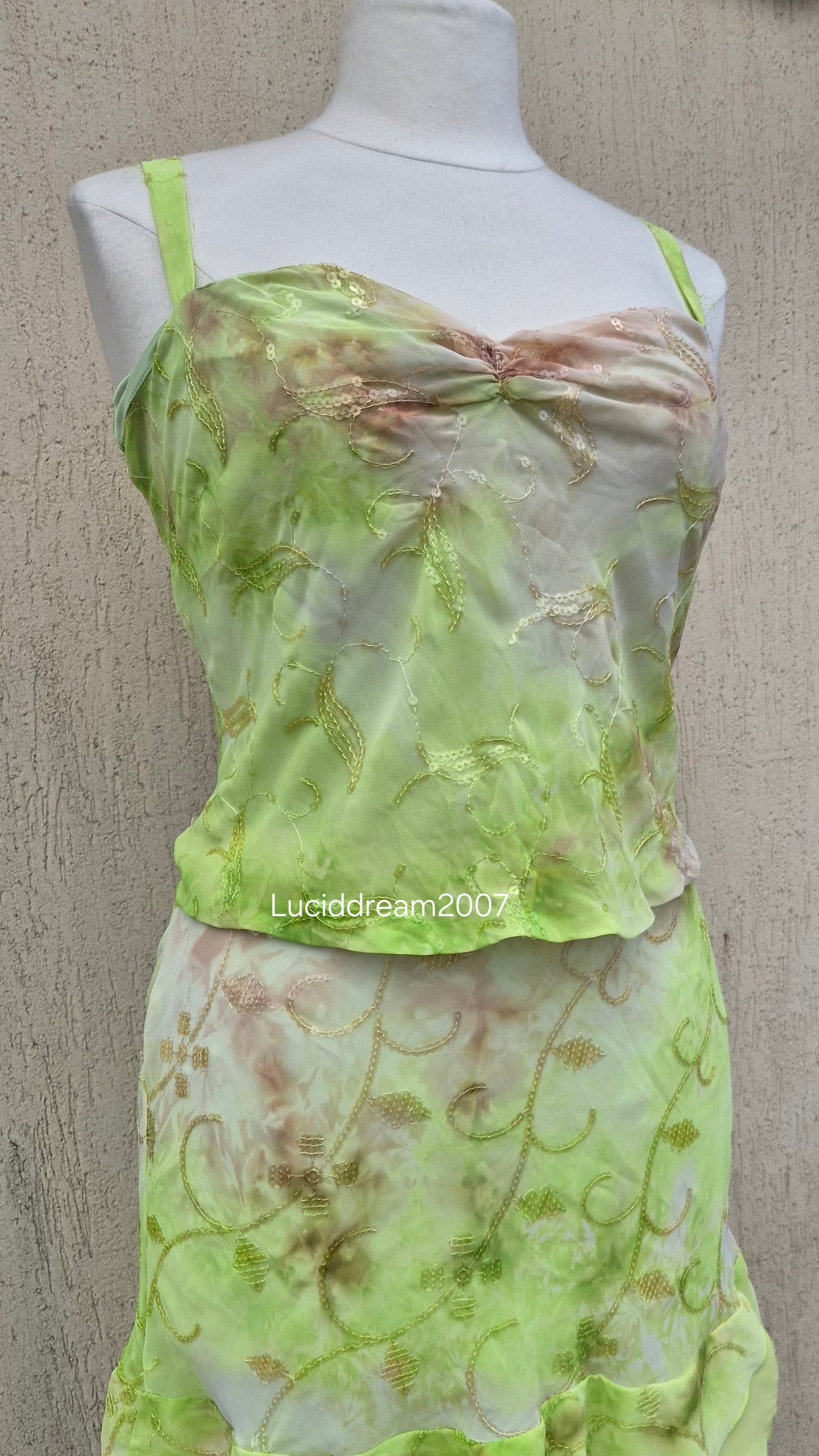 Green sequin detail set