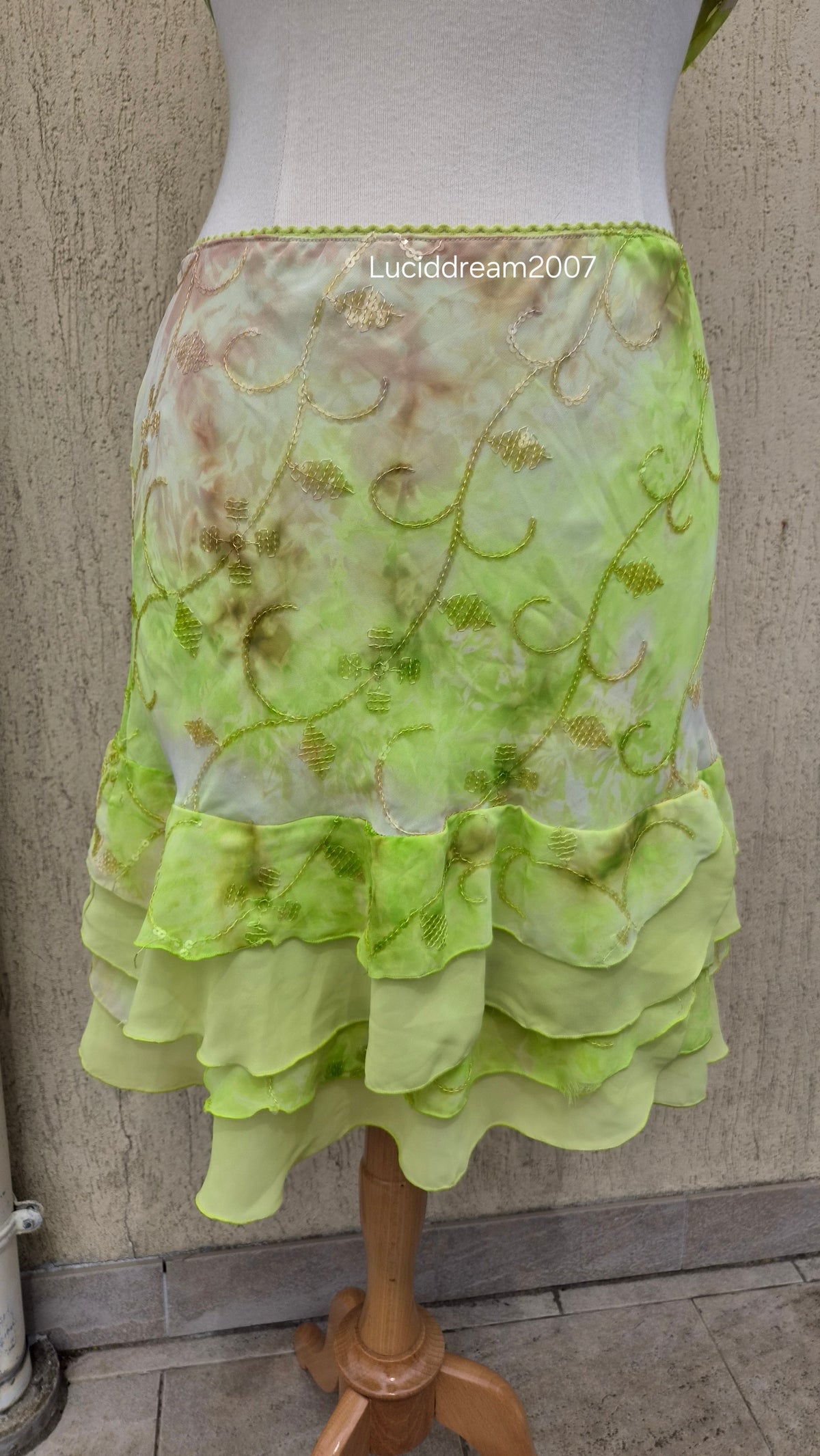 Green sequin detail set