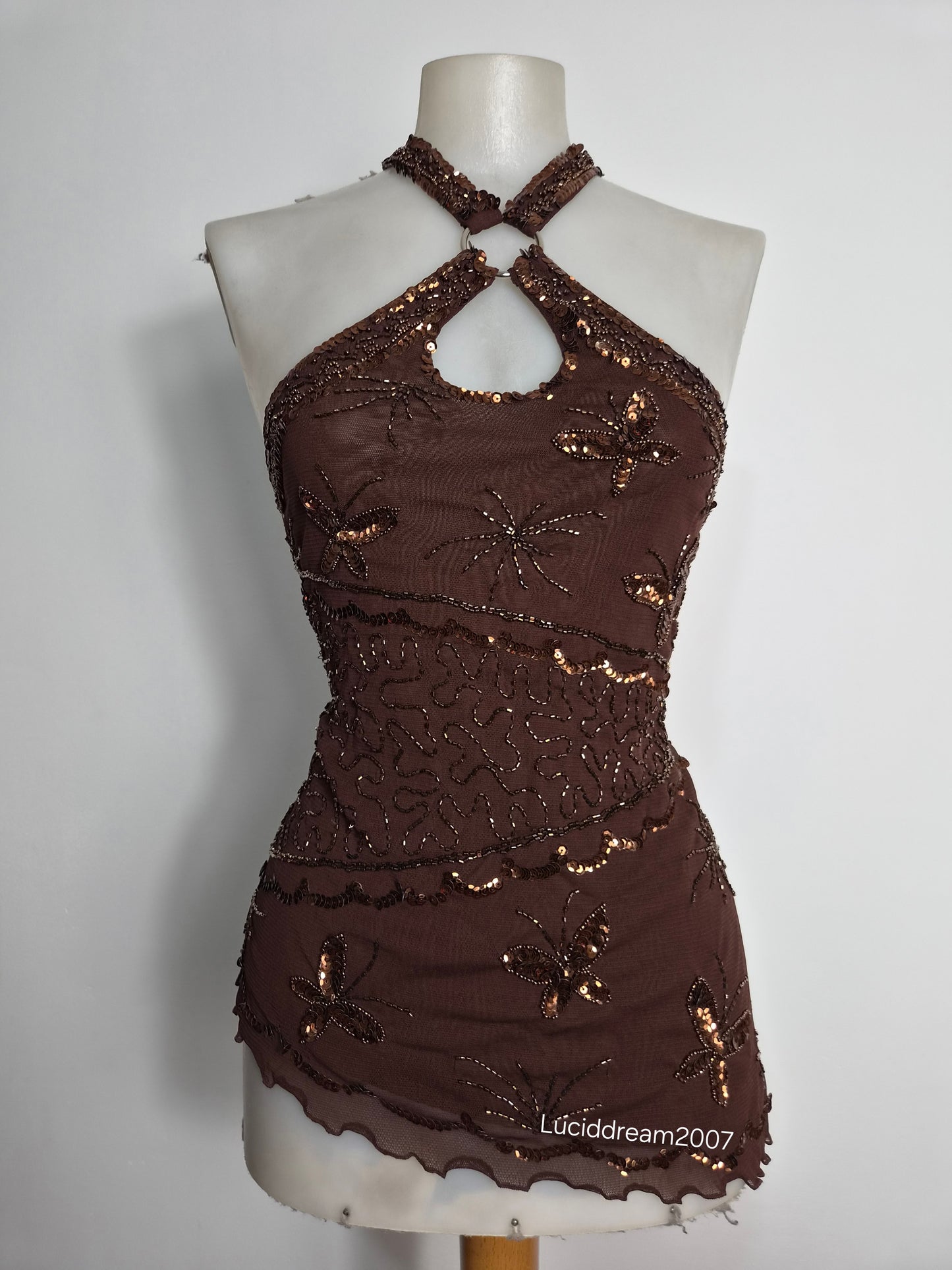 Haut asymétrique marron brodé