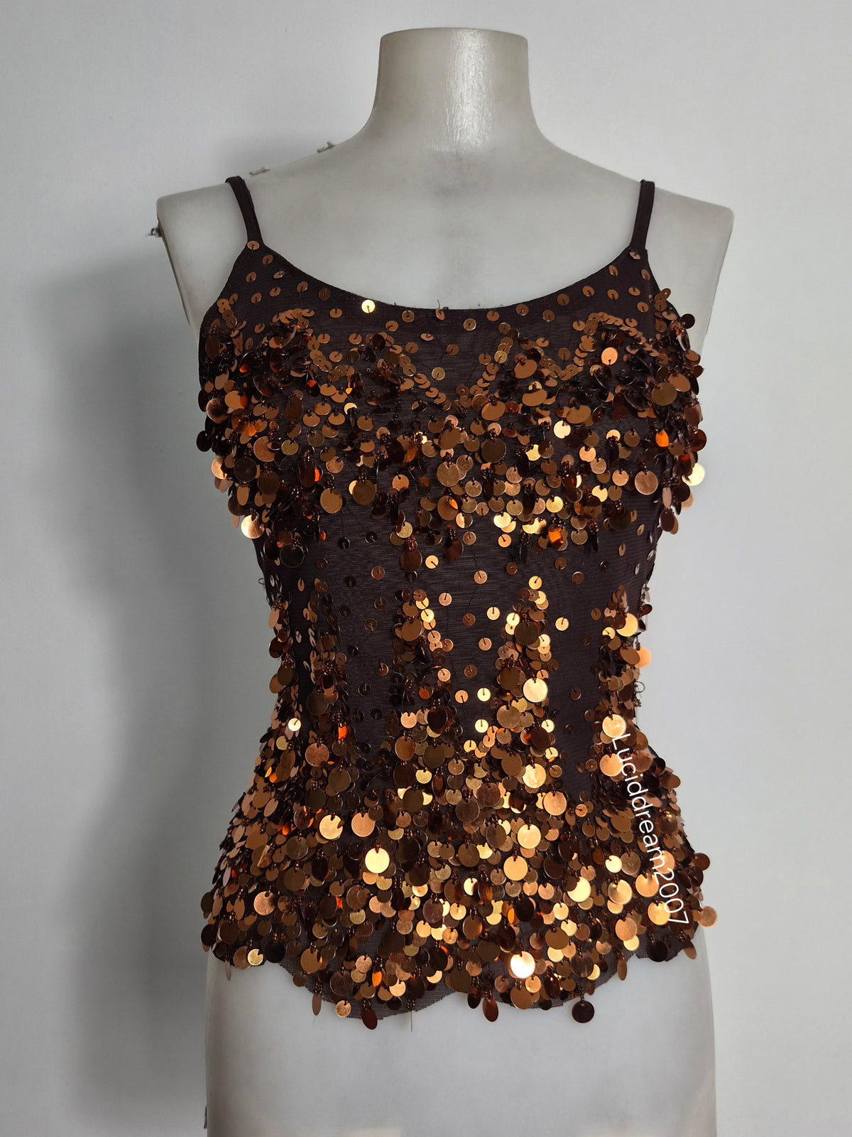 Haut en voile marron brodé de sequins