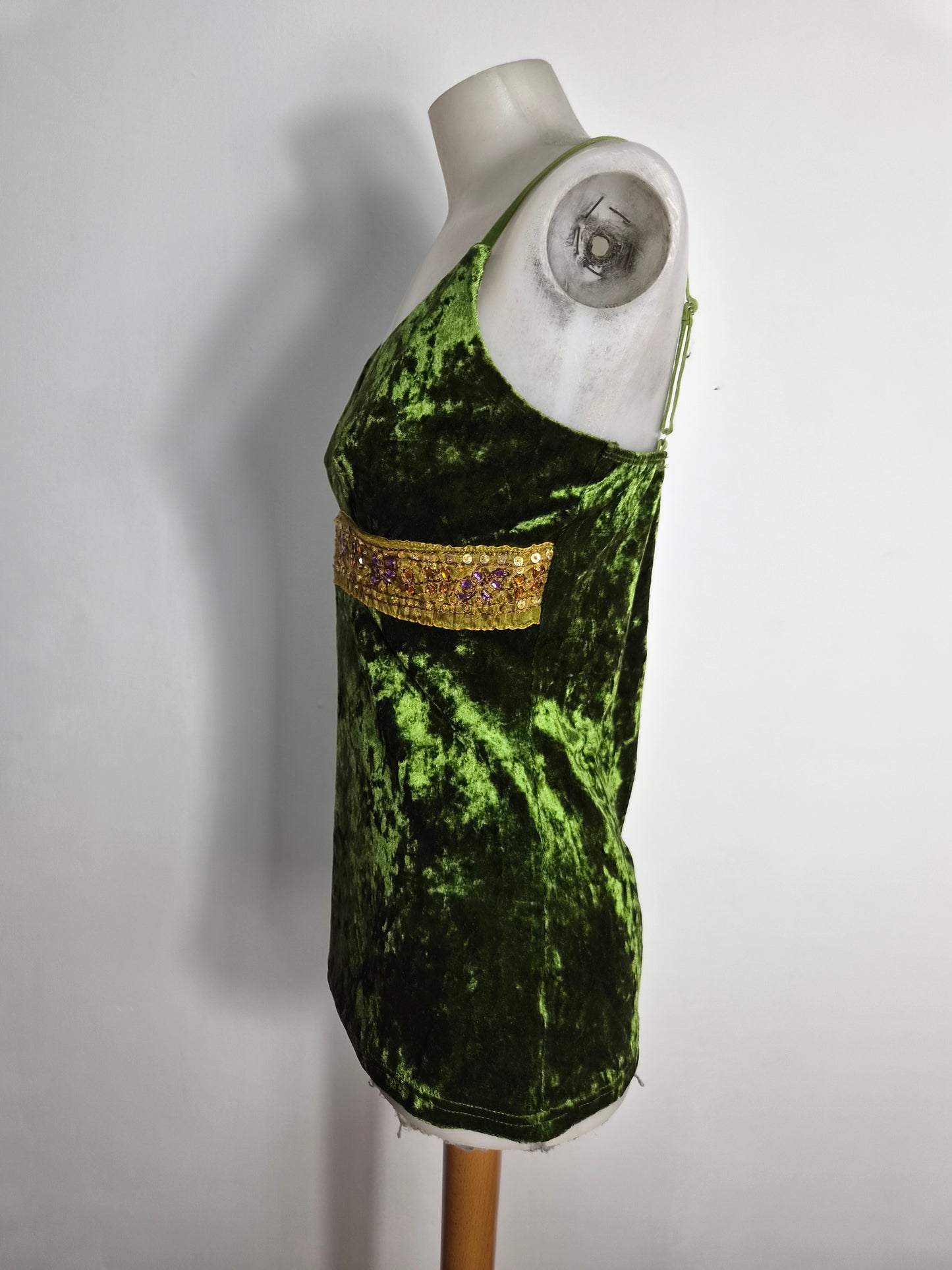 Haut en velours ras vert