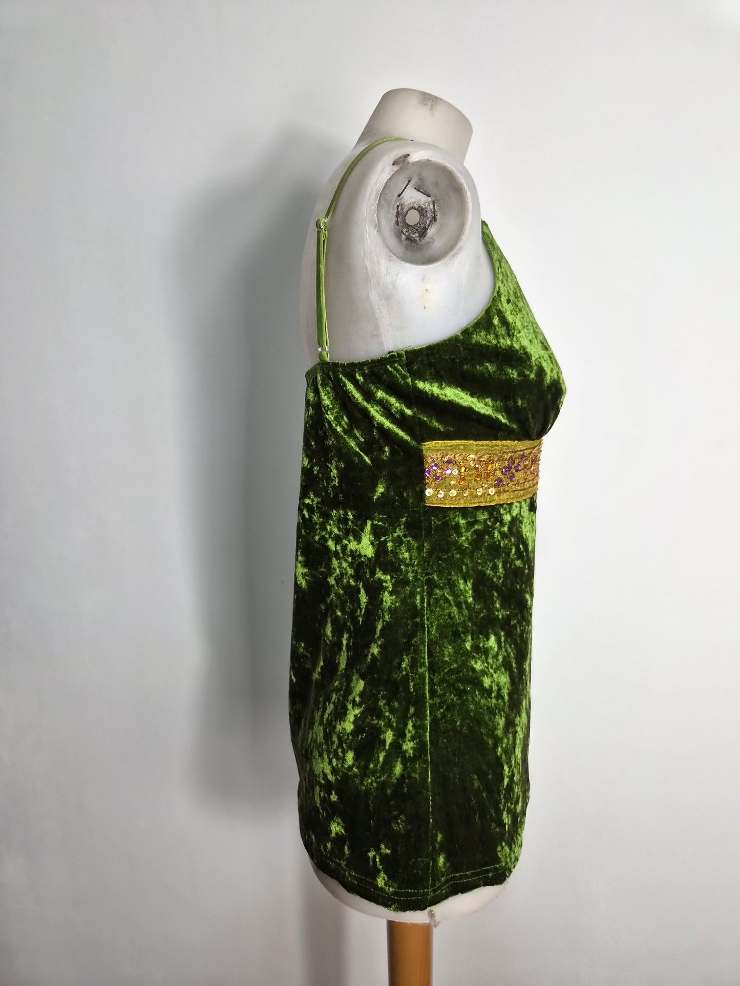 Haut en velours ras vert