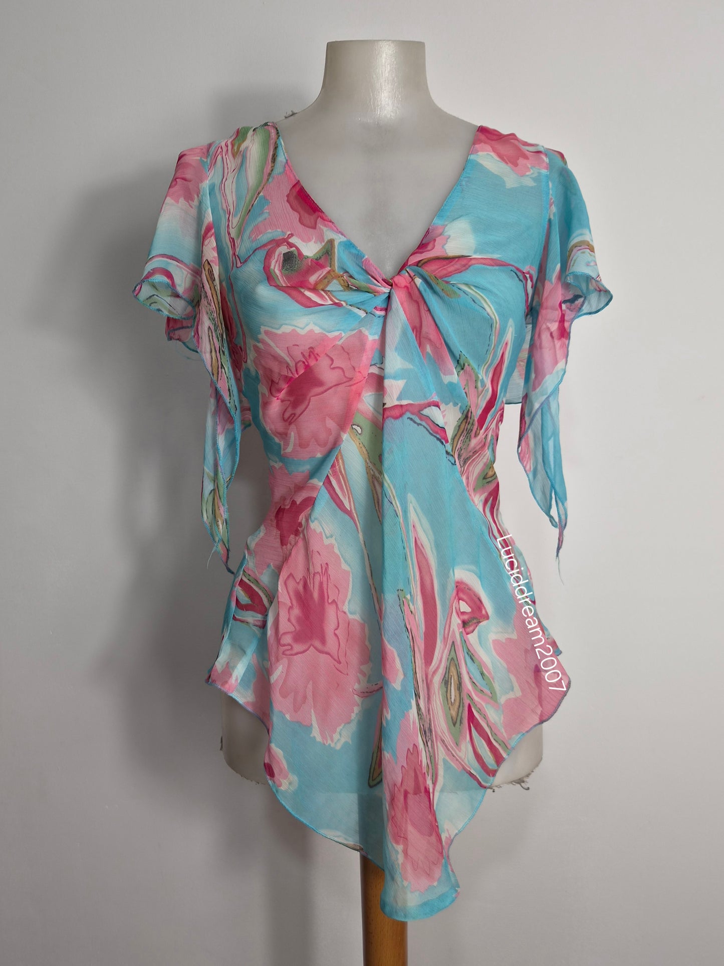 Haut en voile floral bleu et rose