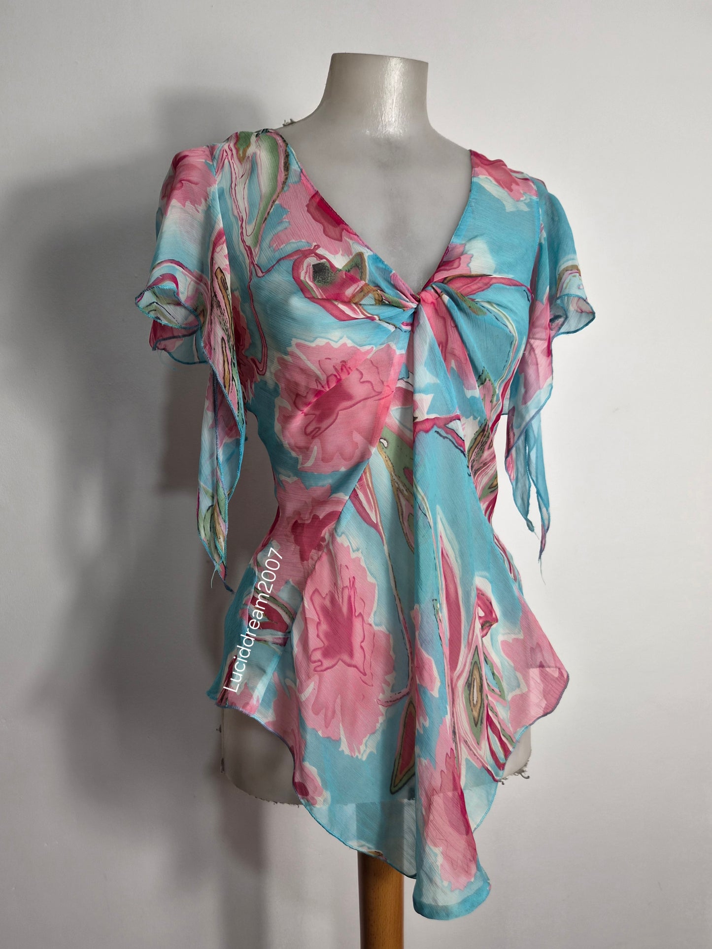Haut en voile floral bleu et rose