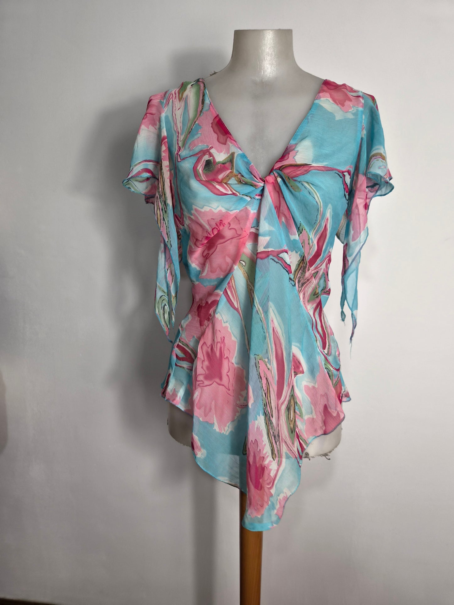 Haut en voile floral bleu et rose