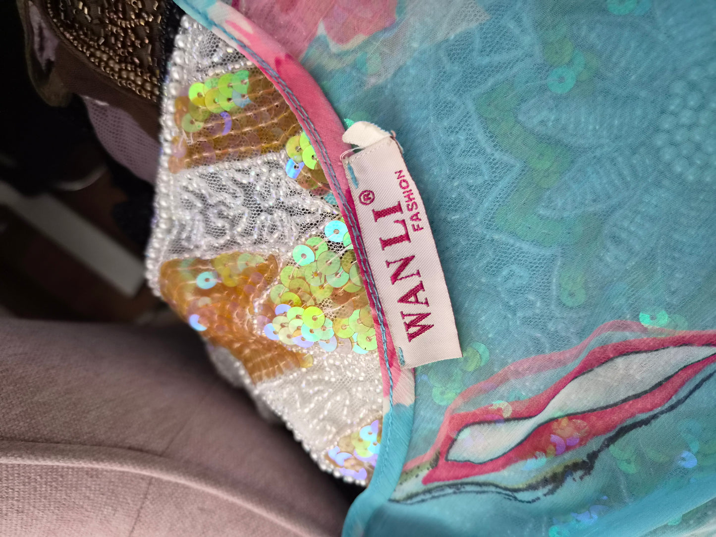 Haut en voile floral bleu et rose