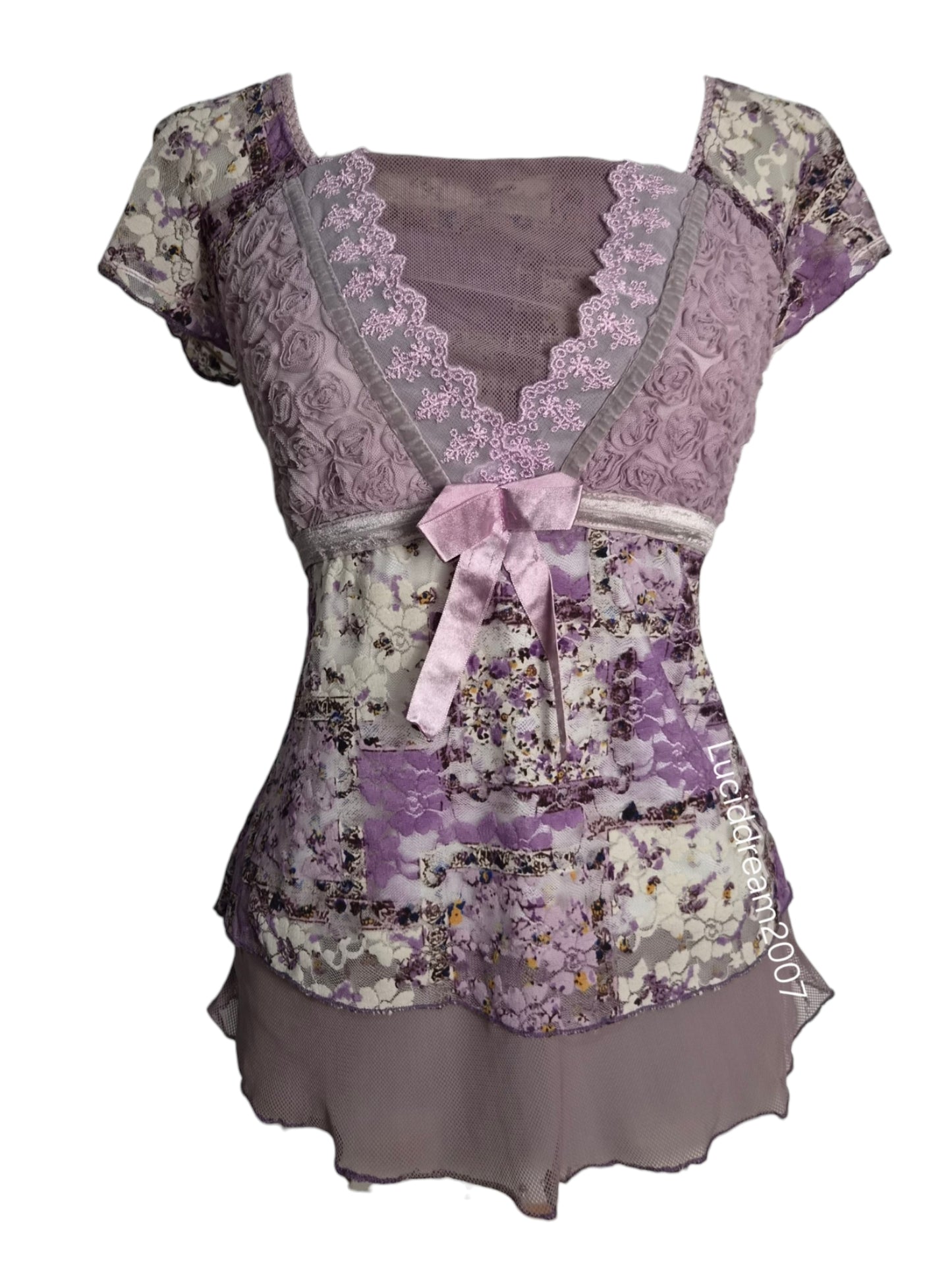 Haut floral multimatières tons lilas