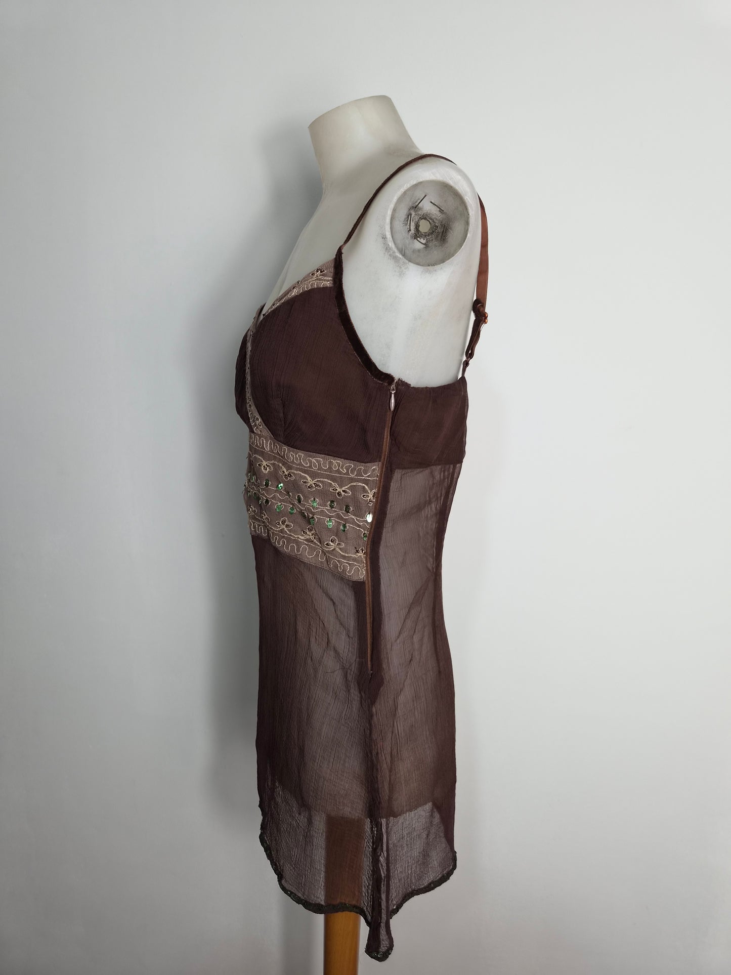 Haut en voile marron détails broderies