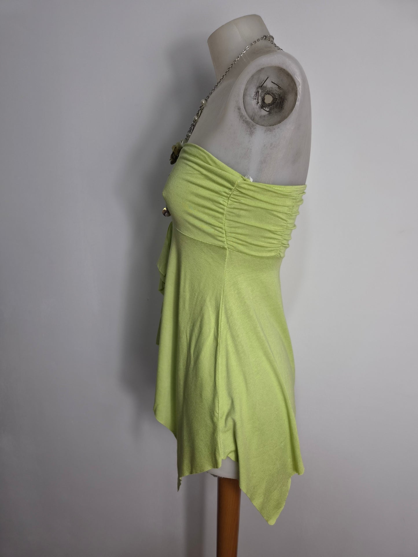 Haut asymétrique détails bijou
