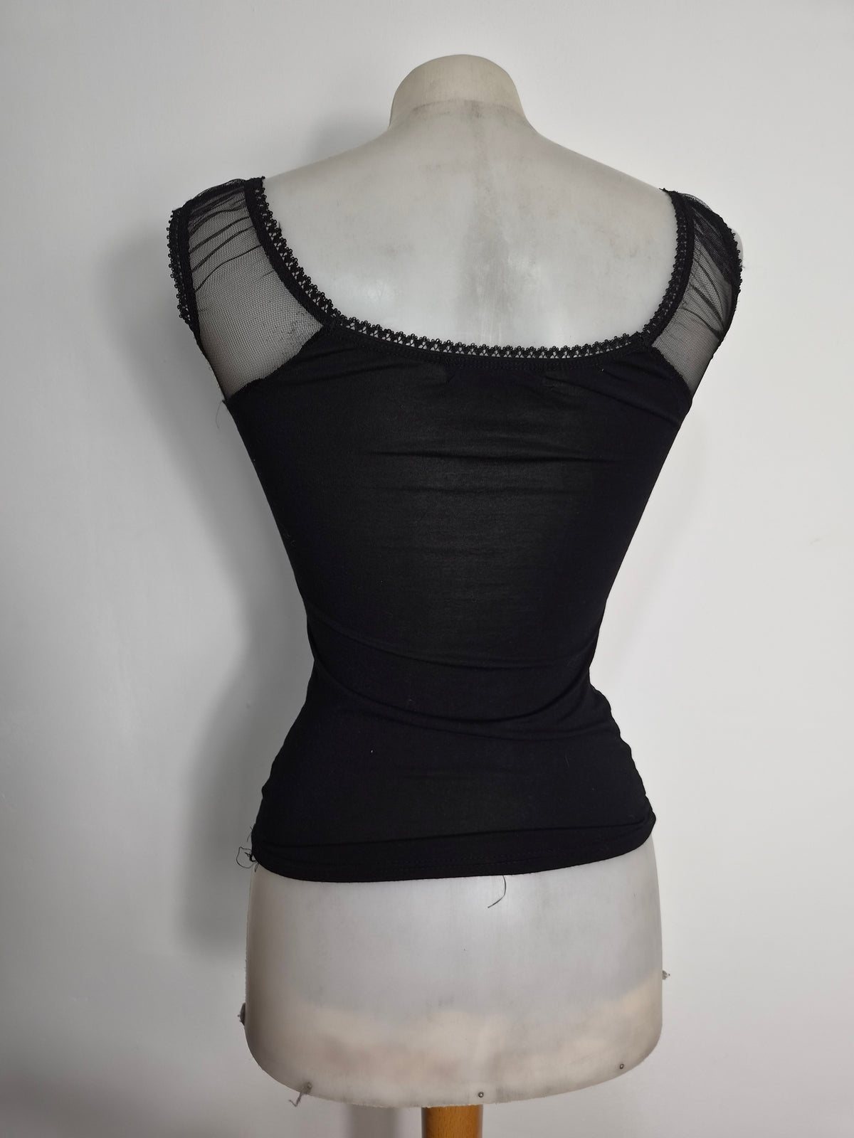 Haut esprit corset violet et noir