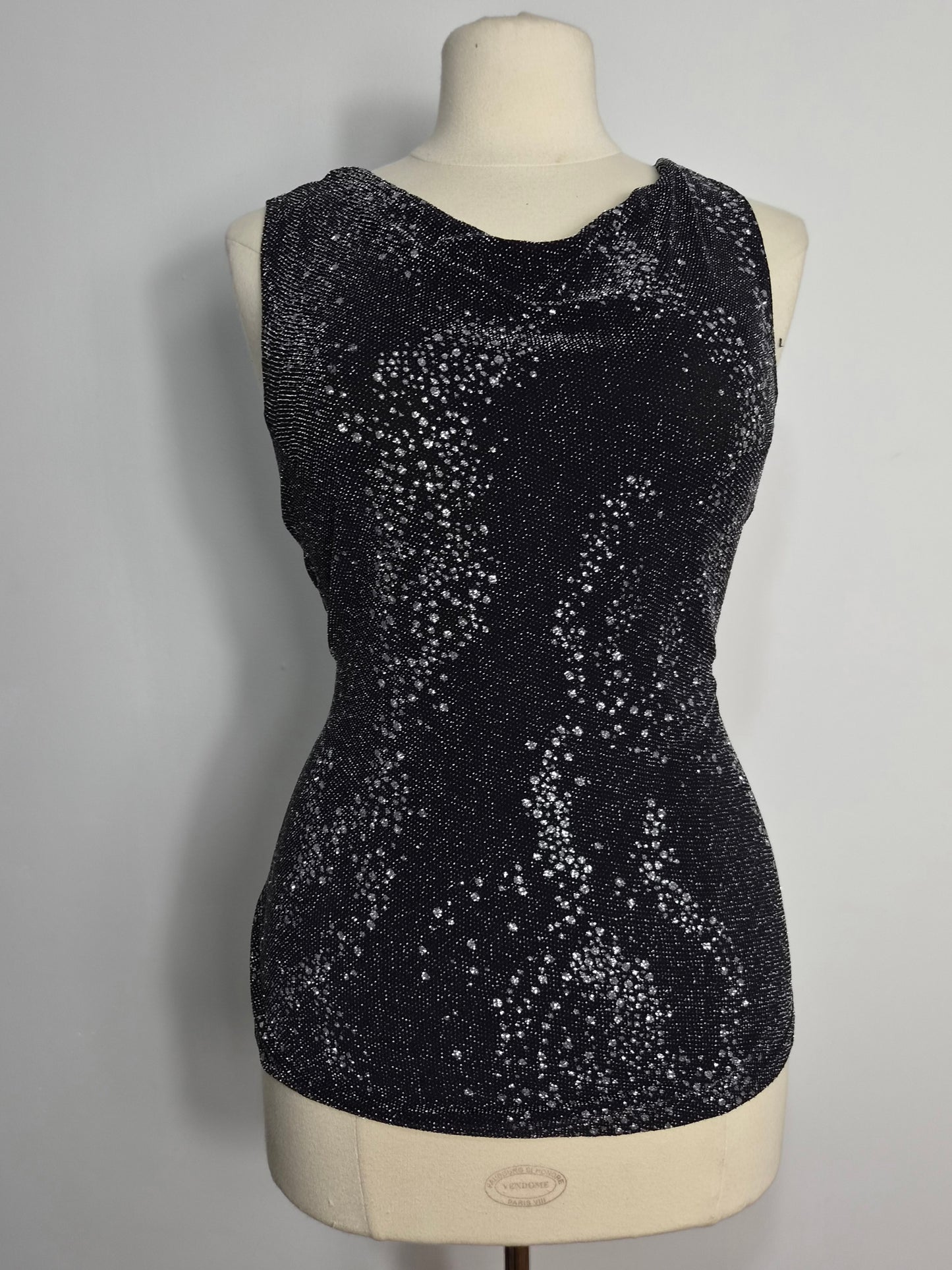 Haut col bénitier noir à strass argenté