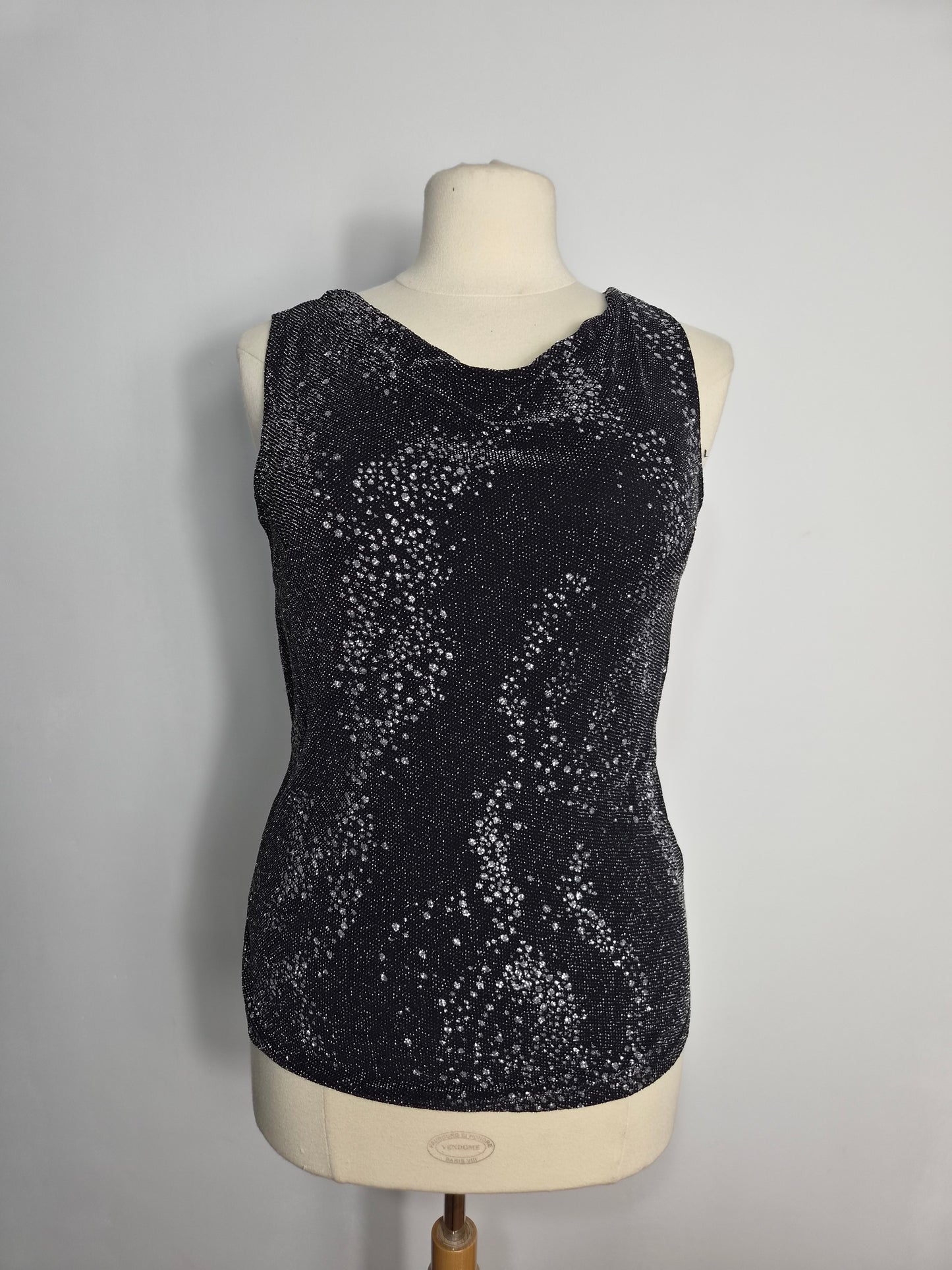 Haut col bénitier noir à strass argenté
