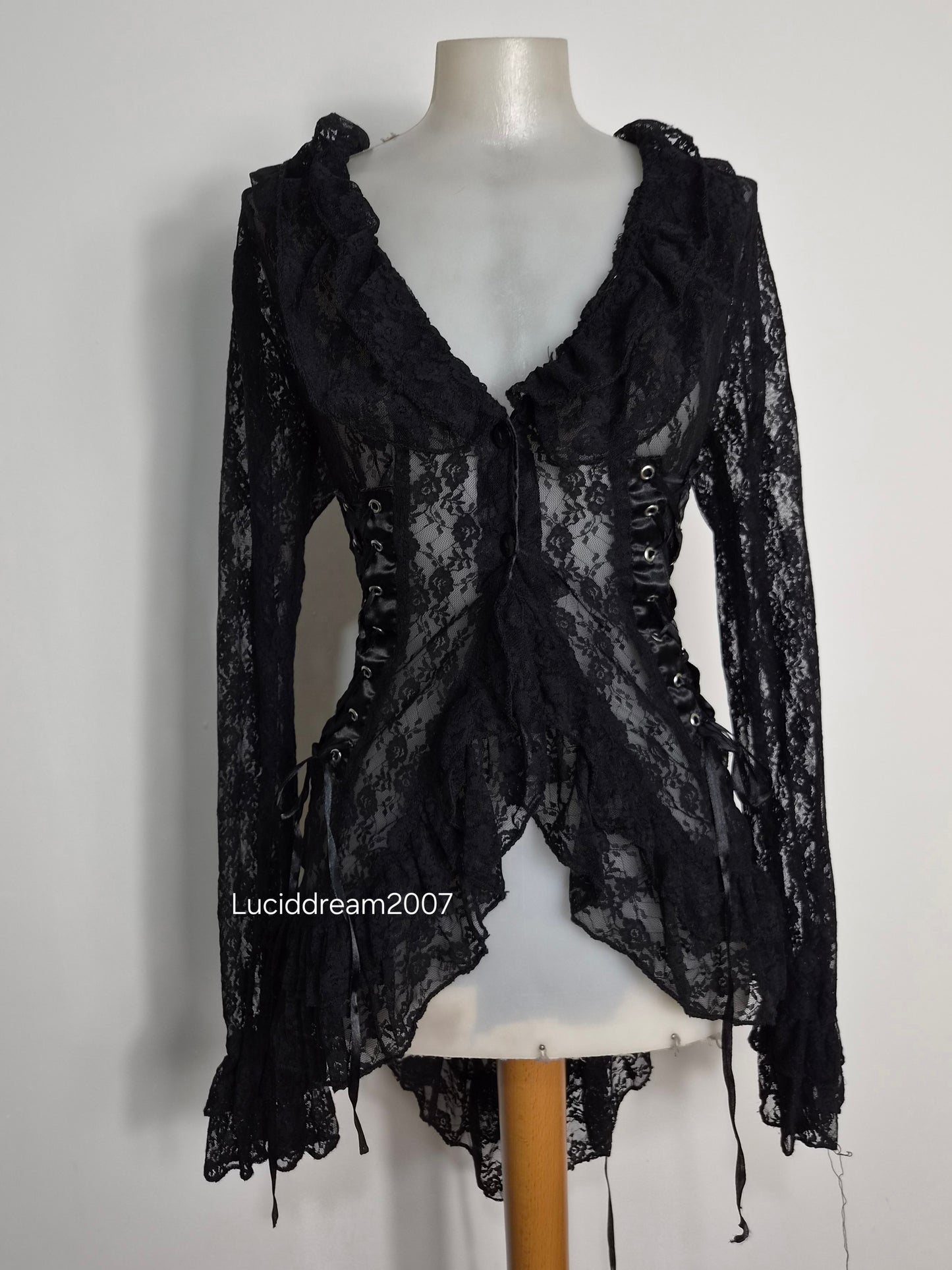 Chemisier en dentelle noir Poizen Industries