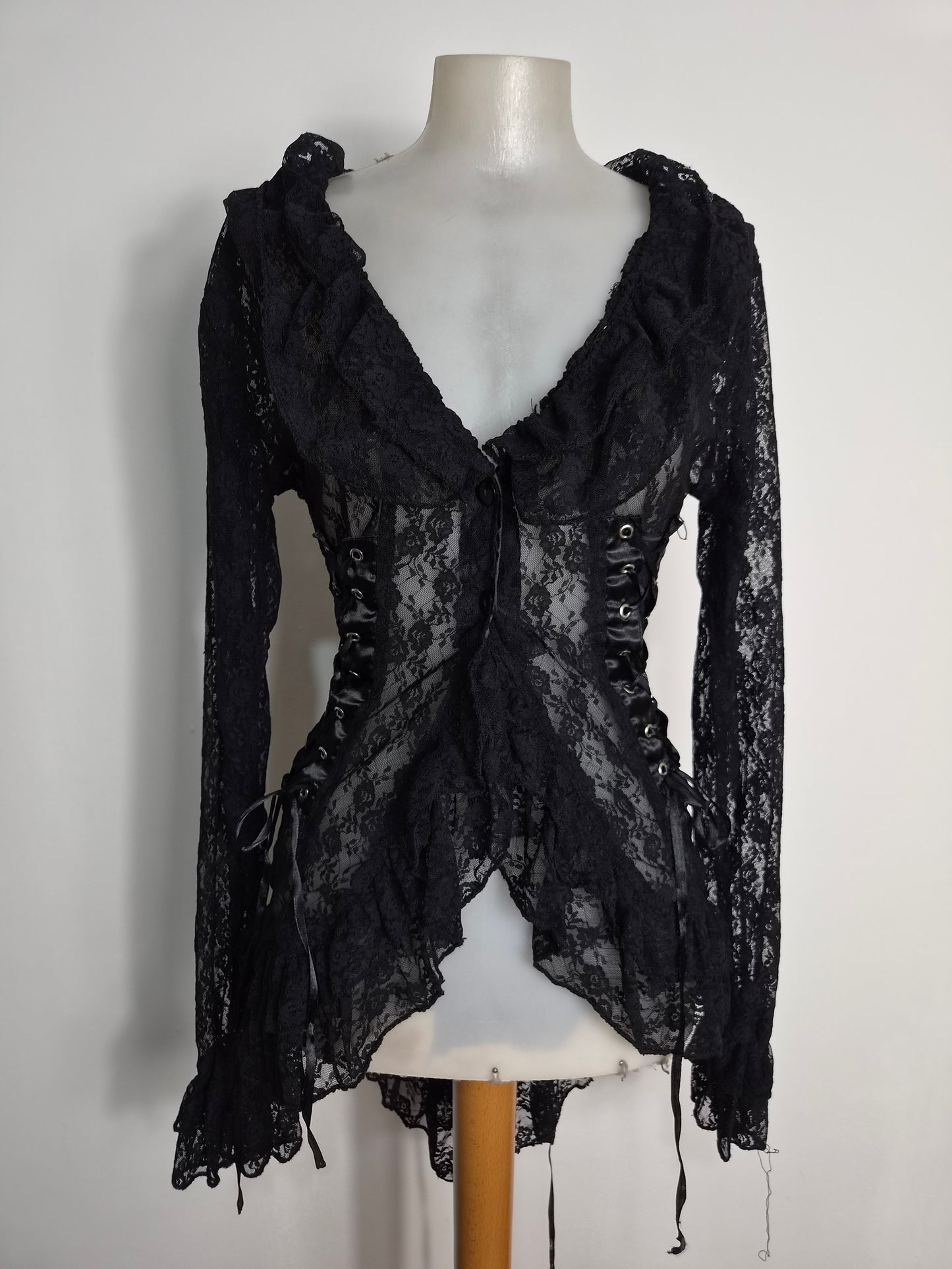 Chemisier en dentelle noir Poizen Industries