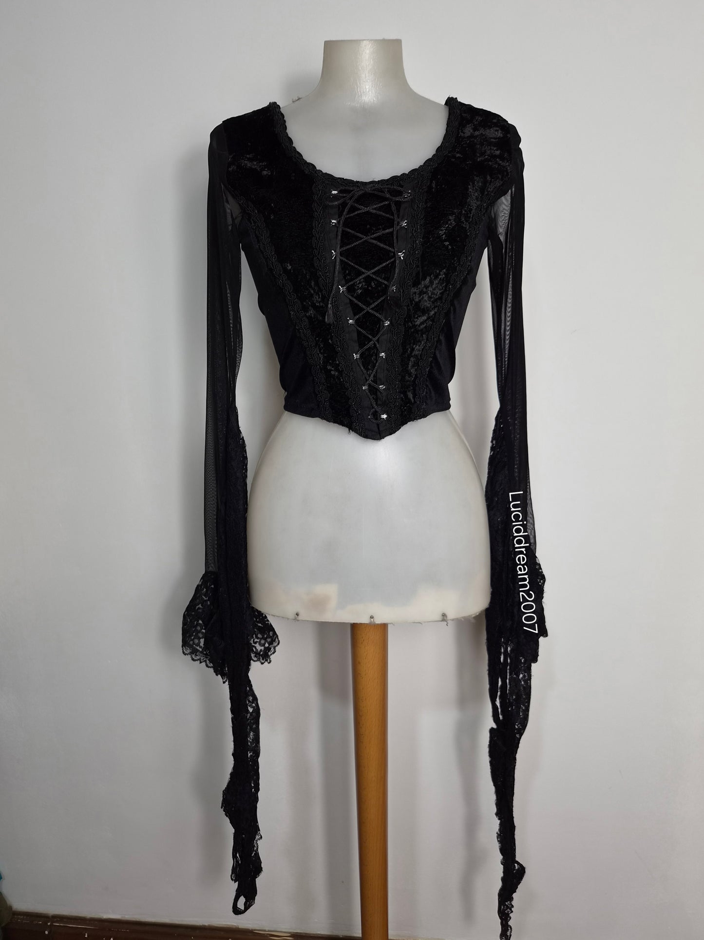 Haut corset manches longues
