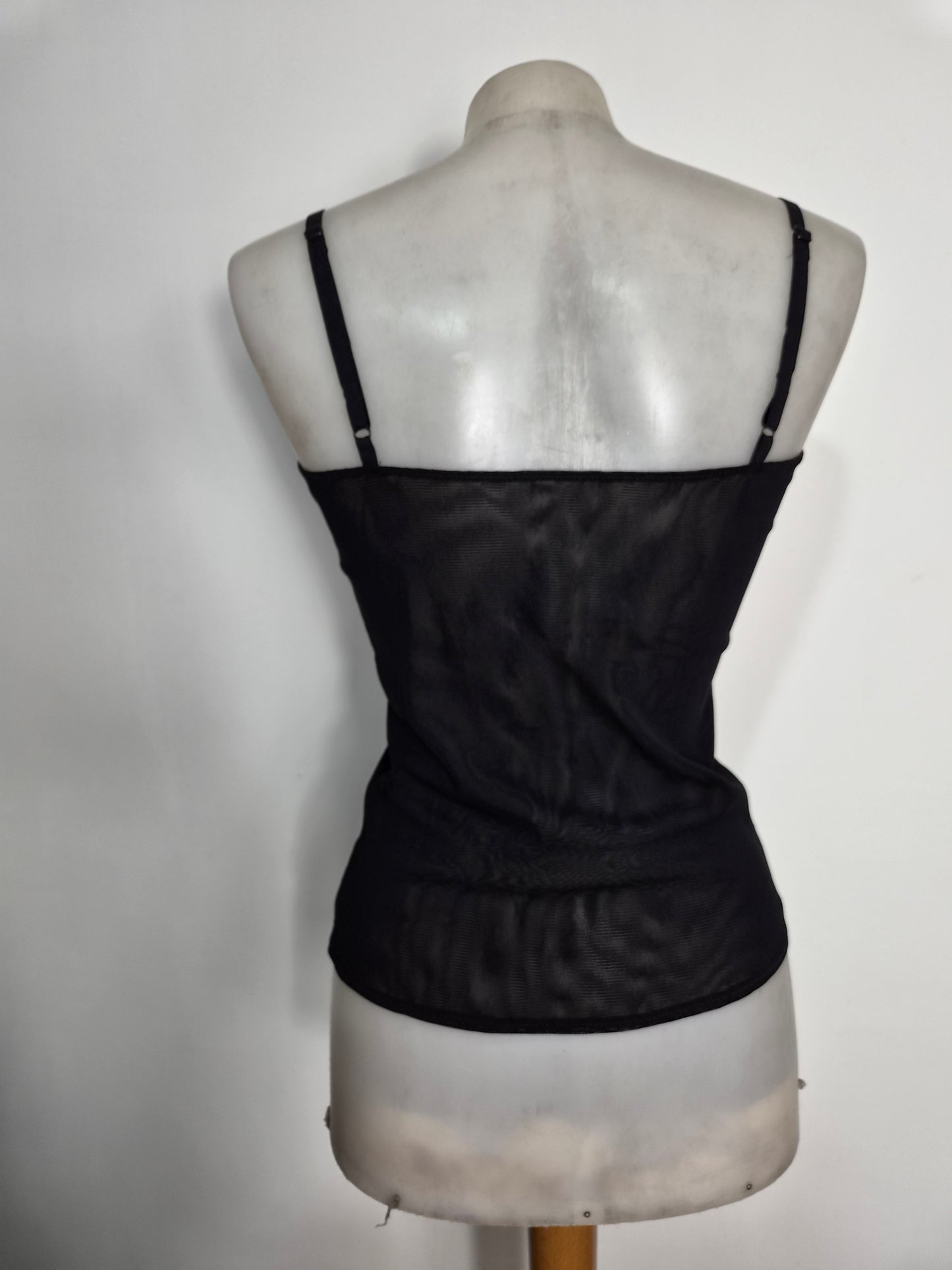 Haut en voile asymétrique à strass
