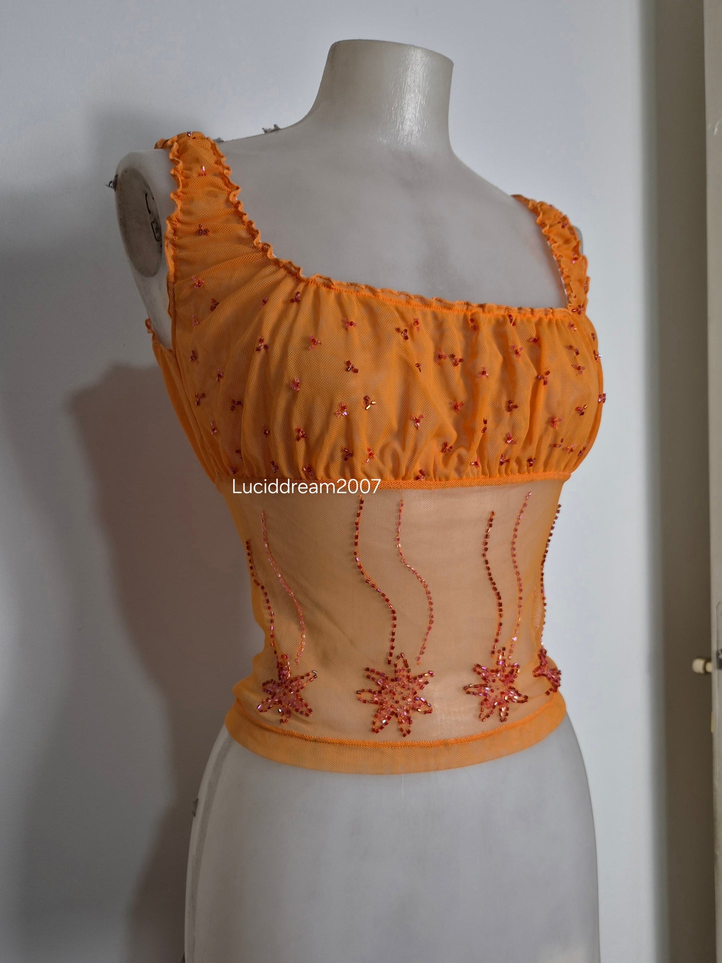 Haut en voile brodé orange
