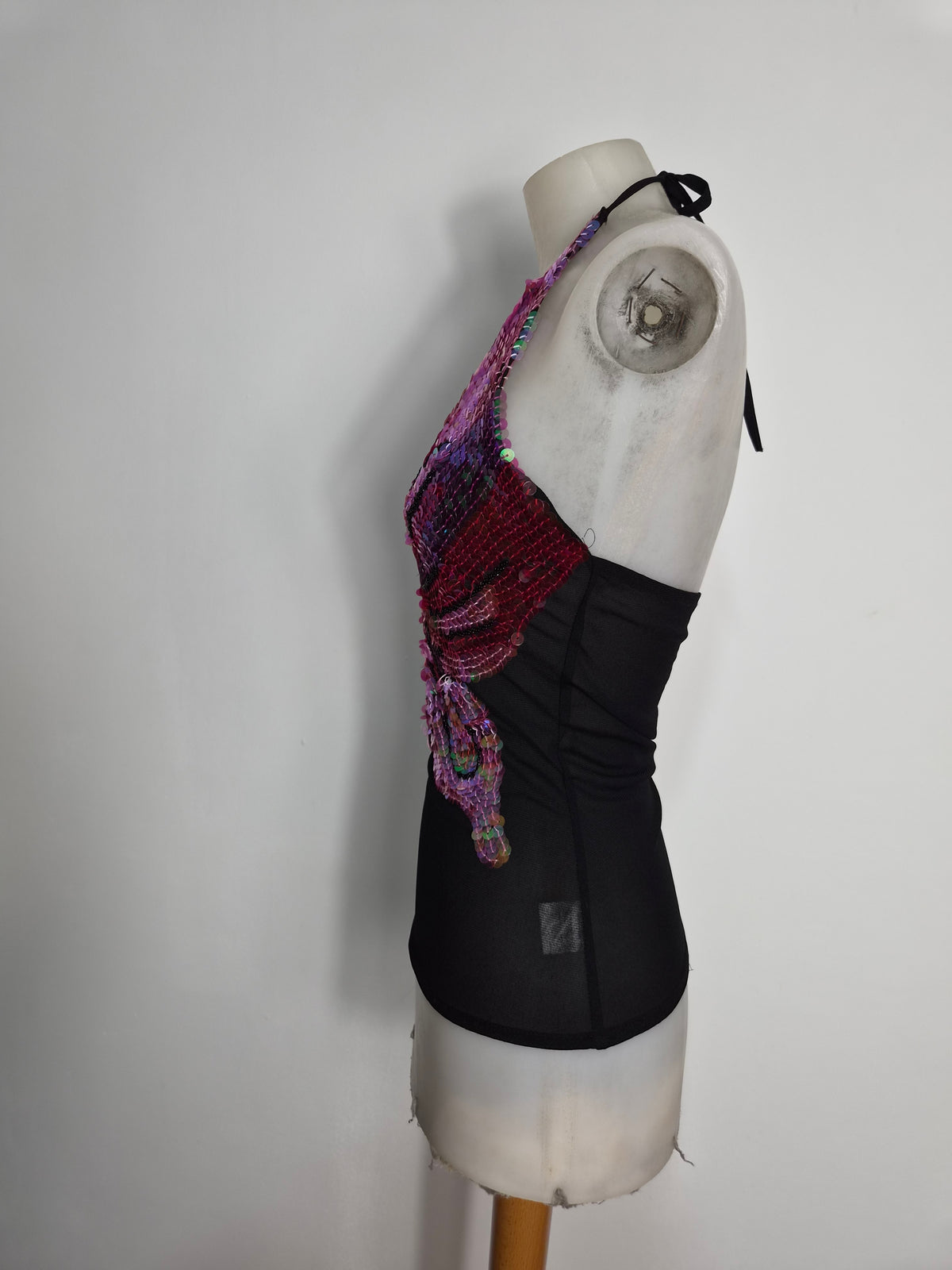 Haut en voile brodé motif papillon