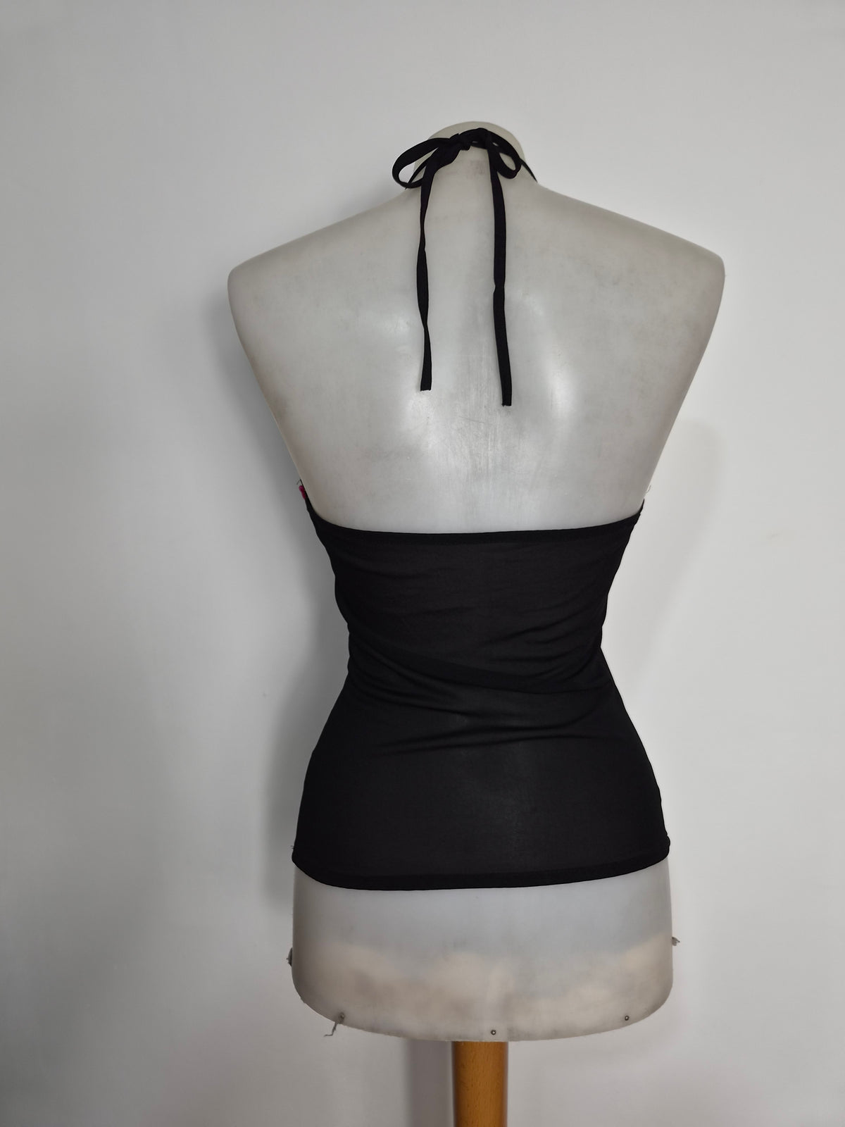 Haut en voile brodé motif papillon