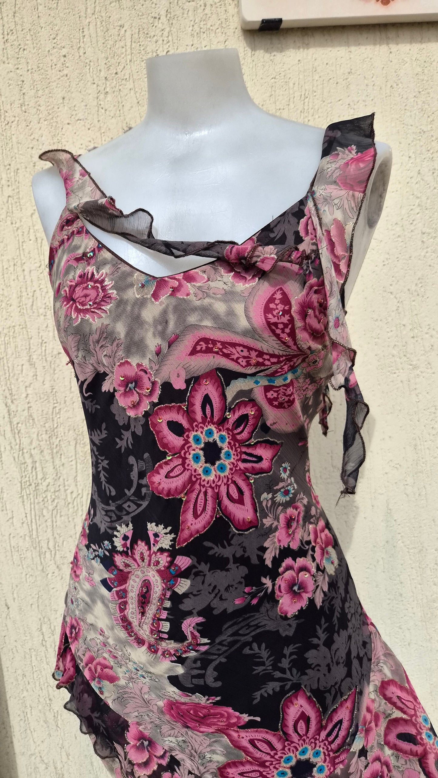 Robe en soie motif floral