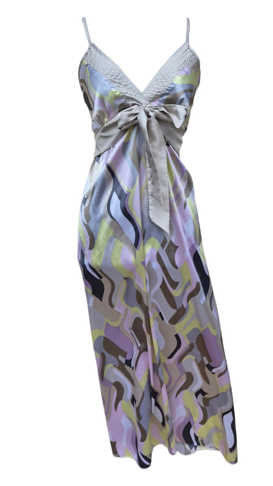 Robe fluide satinée
