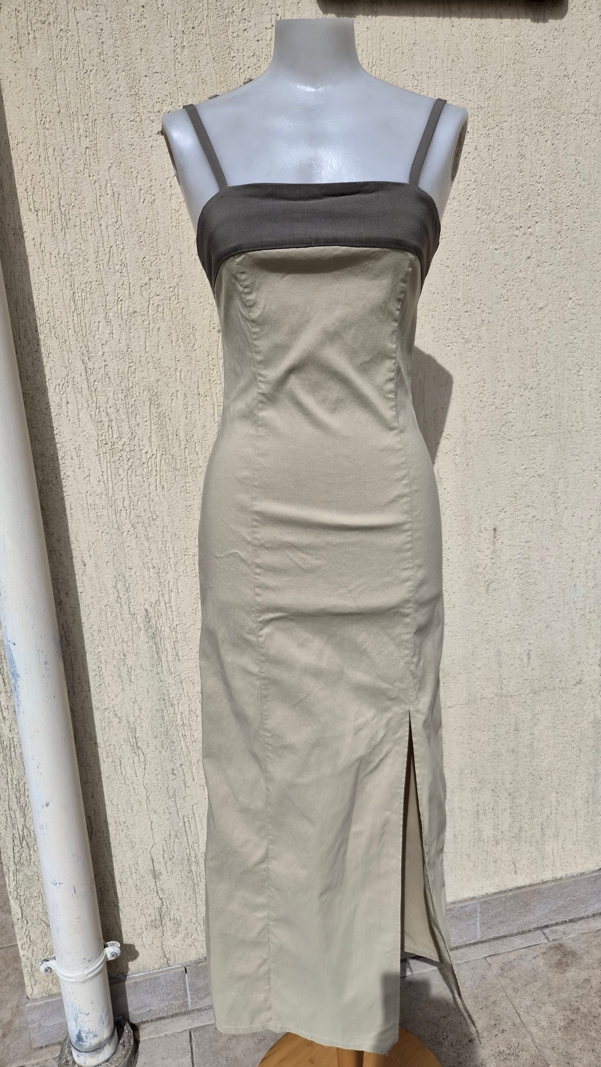 Robe cintrée verte