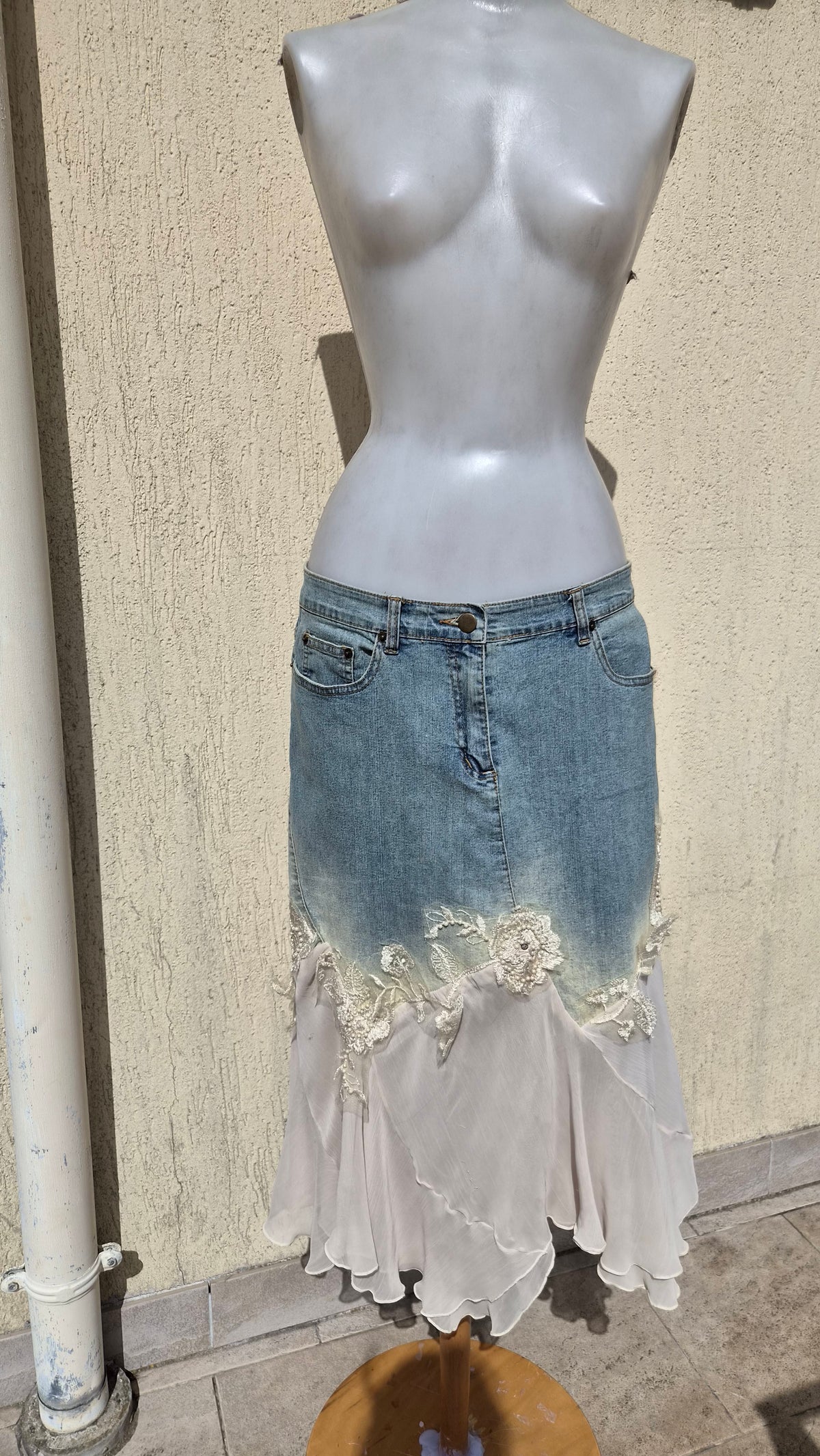 Jupe en denim et voile