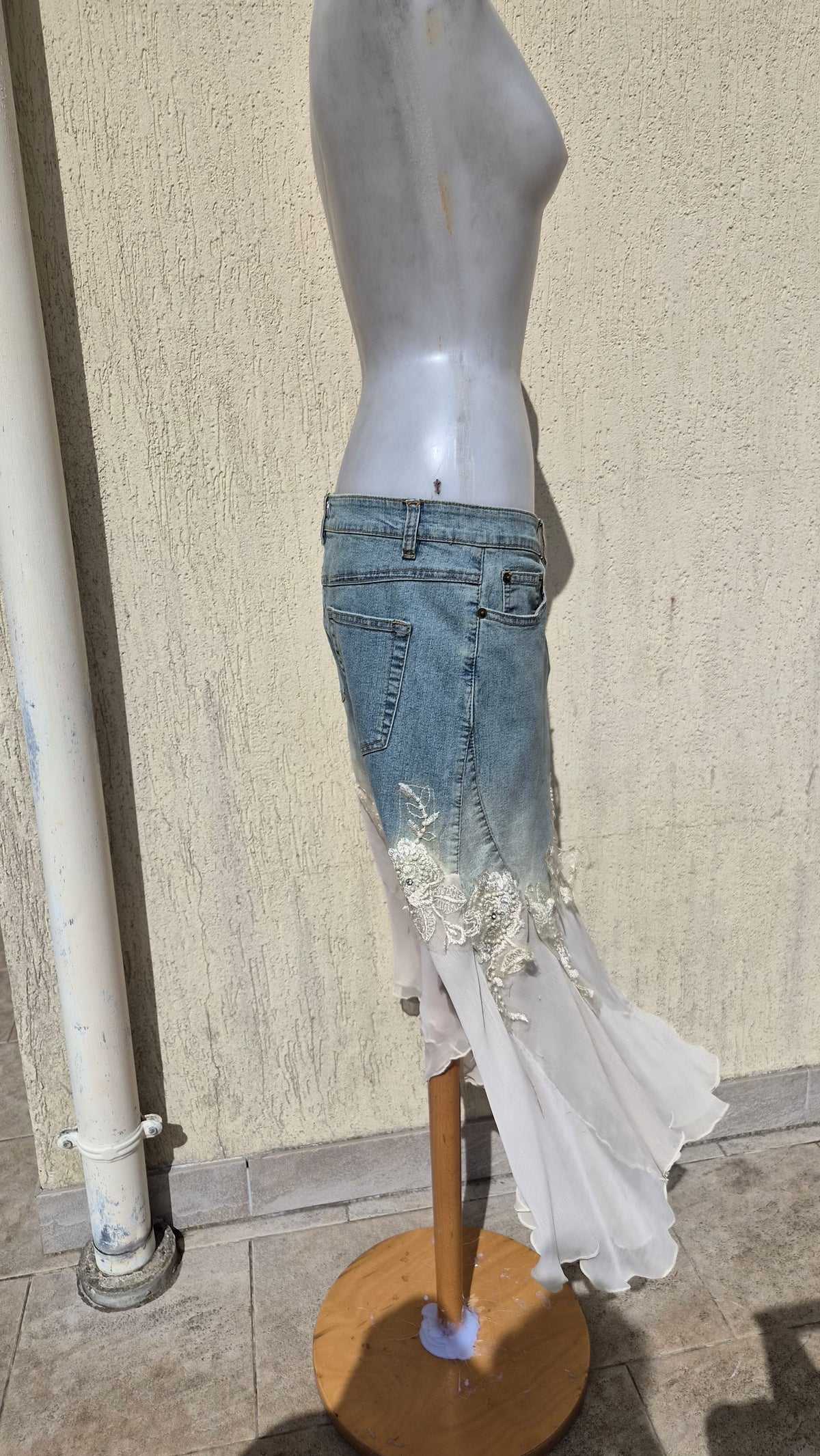 Jupe en denim et voile