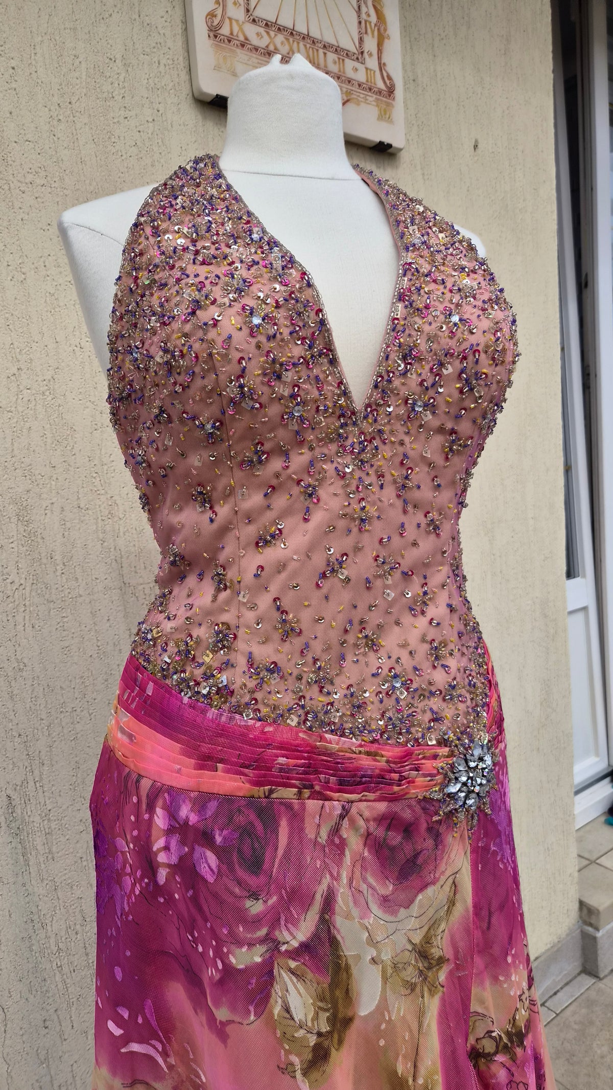 Maxi robe dos nu brodée
