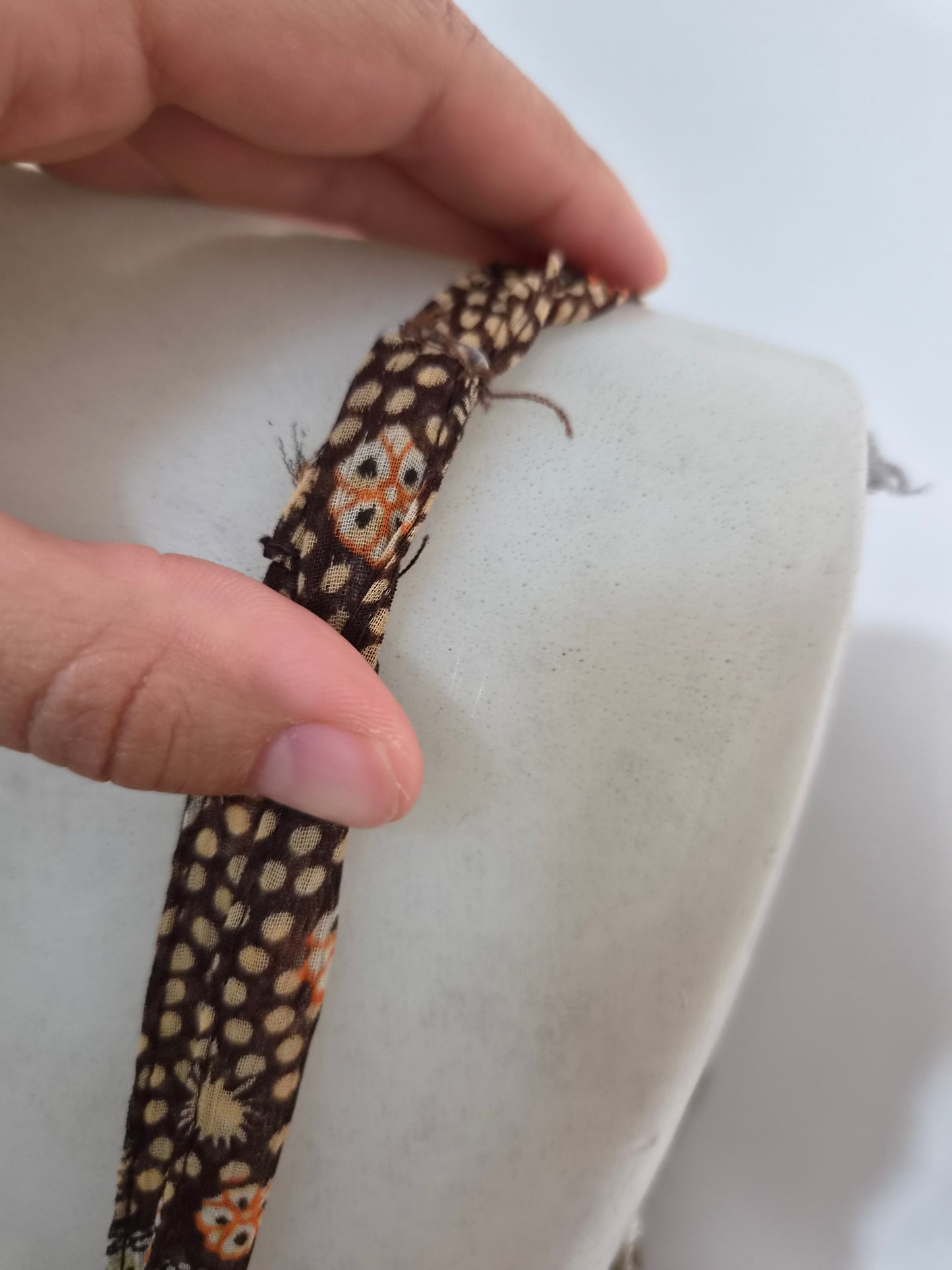 Haut en voile fleuri marron