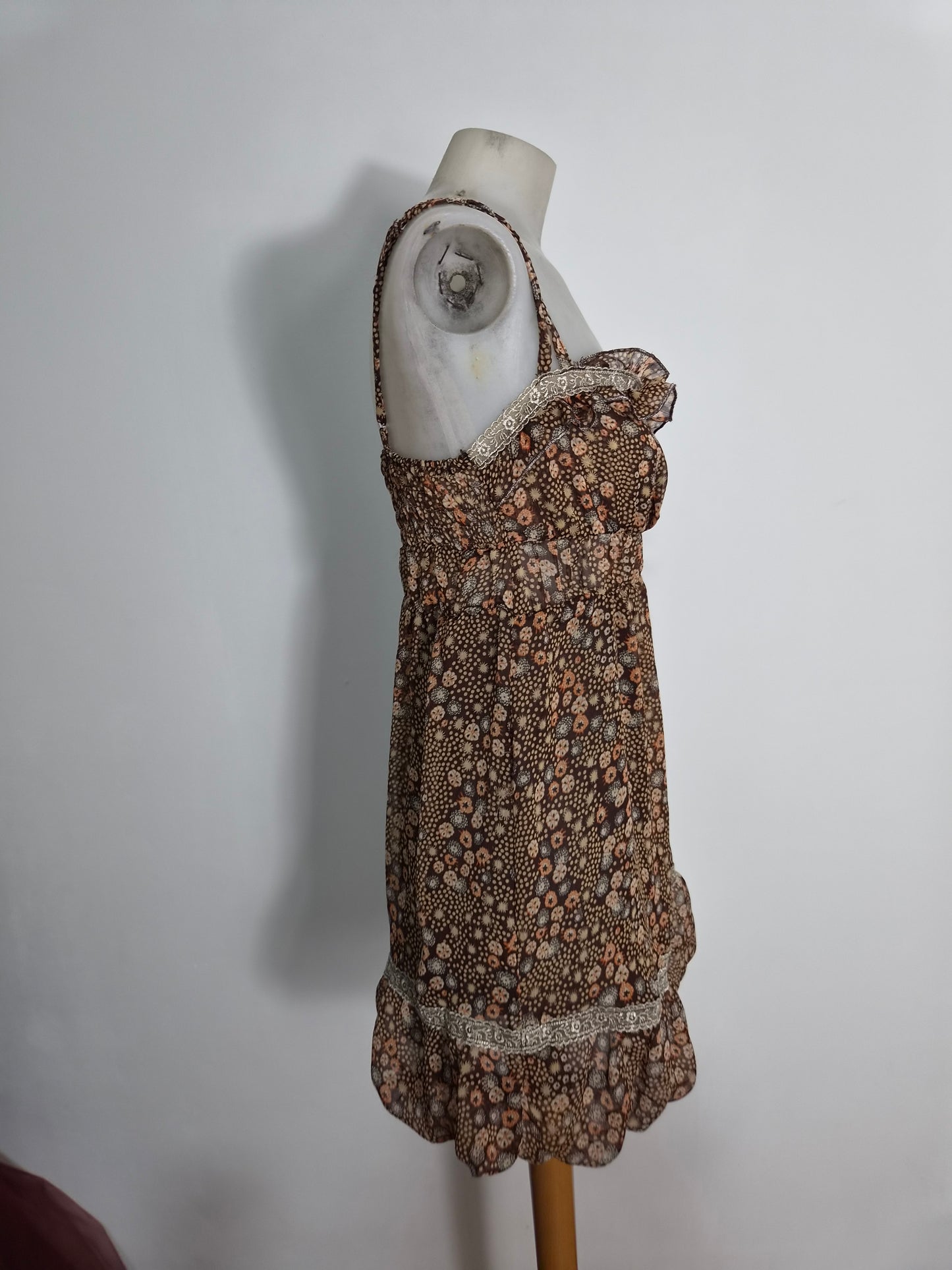 Haut en voile fleuri marron