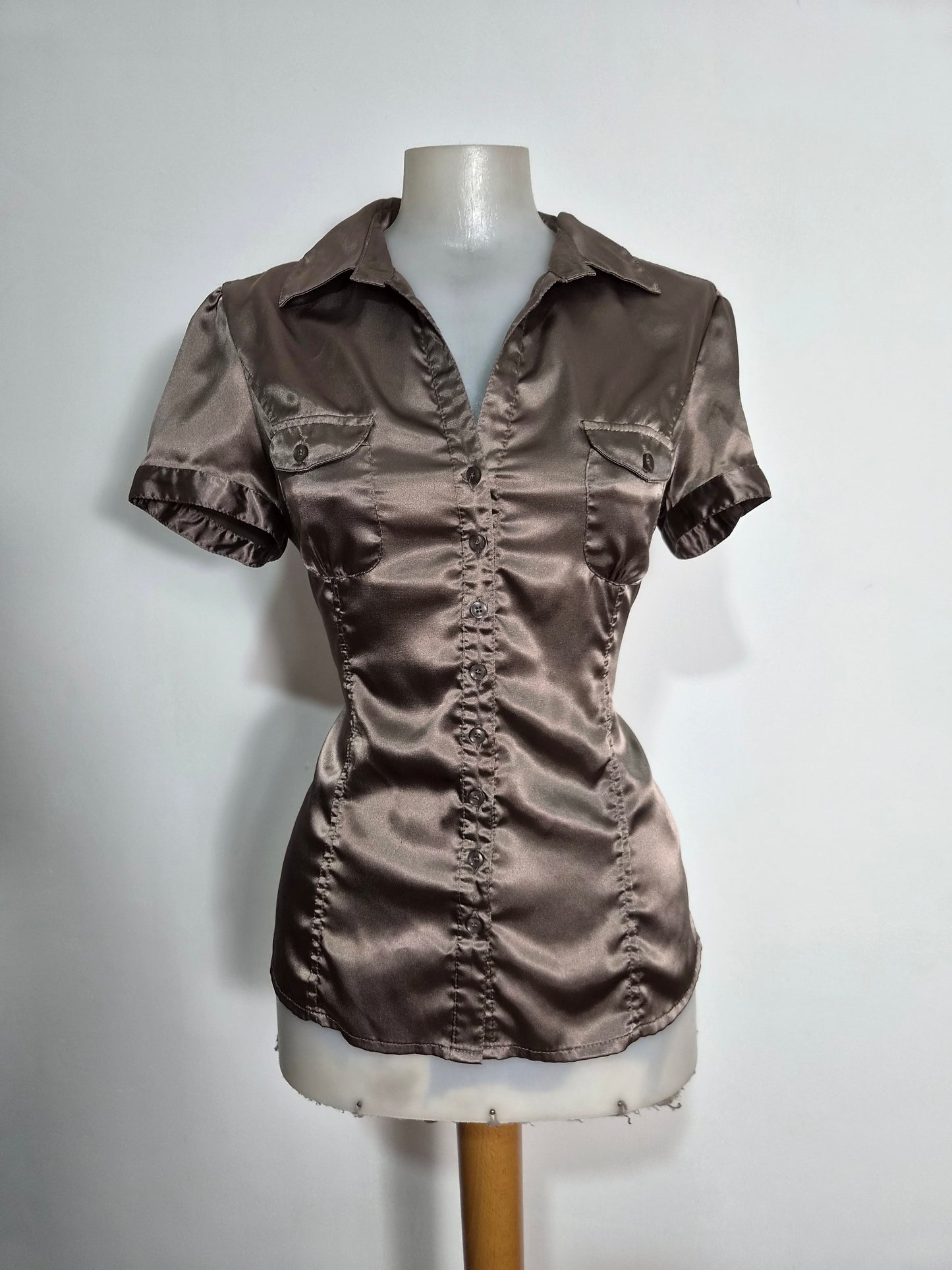 Short-sleeved satin blouse