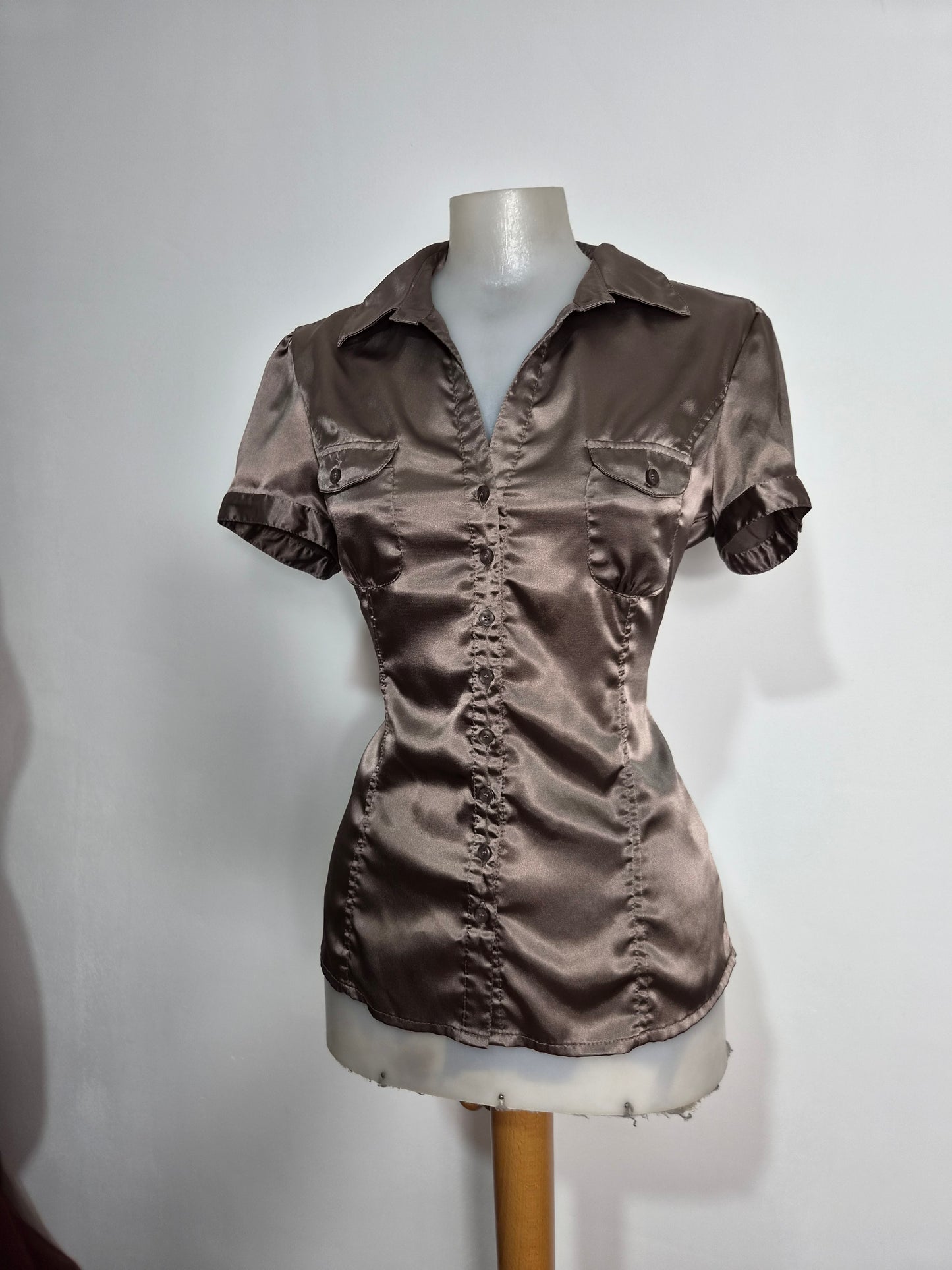 Short-sleeved satin blouse
