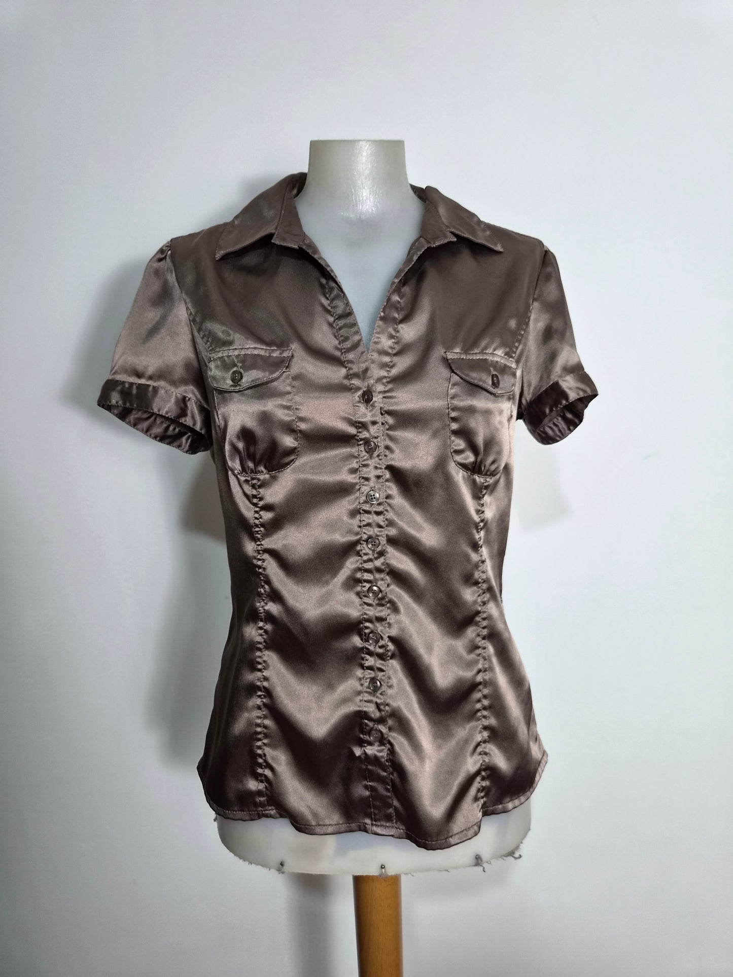 Short-sleeved satin blouse