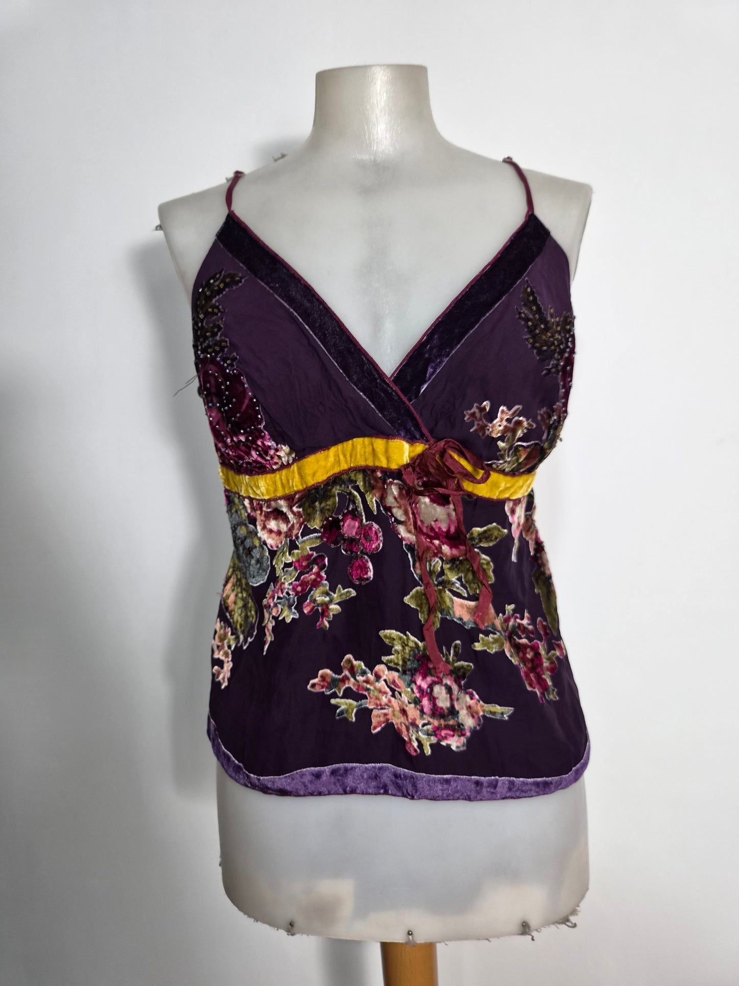 Haut René Derhy en soie violette