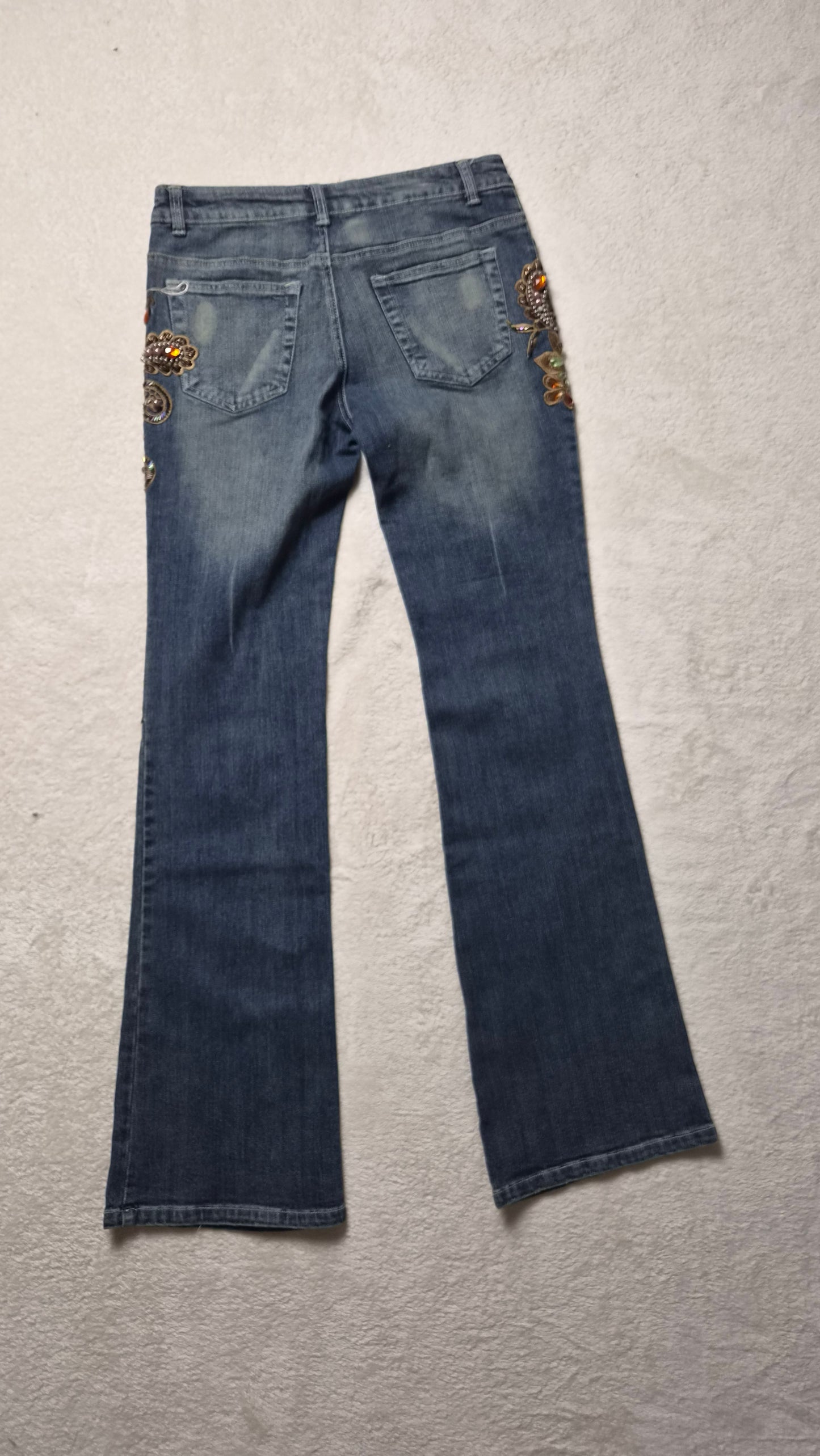 Pantalon denim brodé