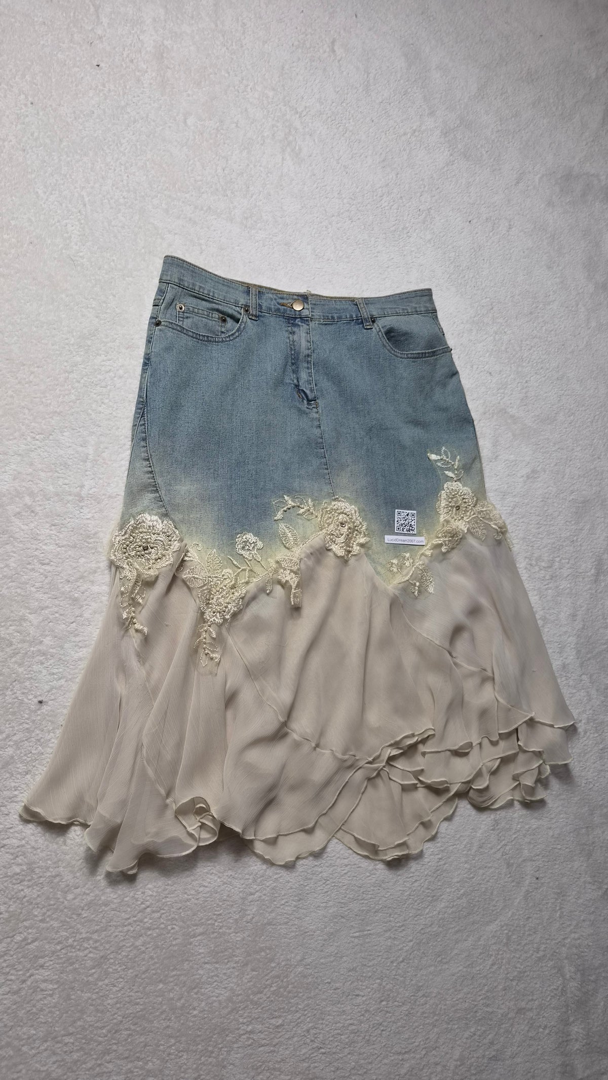 Jupe en denim et voile
