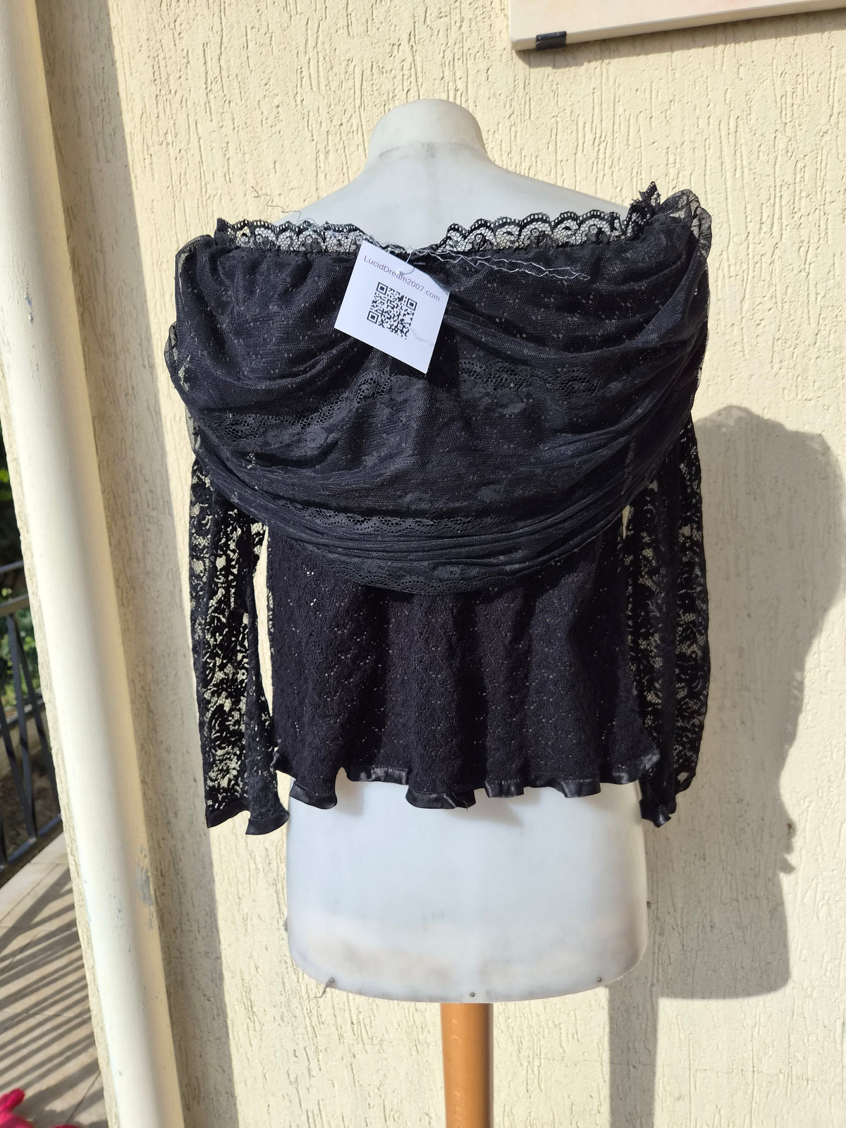Lace and ribbon detail top