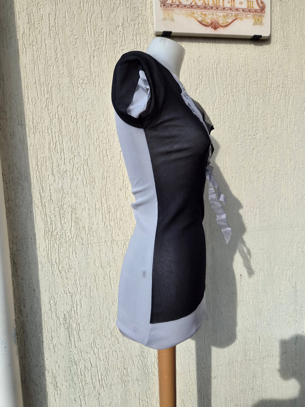 Haut en voile gris